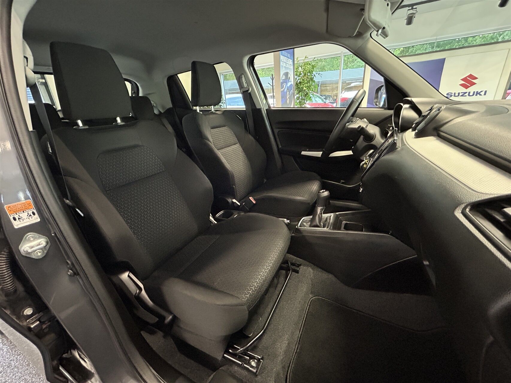 Billede af Suzuki Swift 1,2 Dualjet Action AEB Gold 90HK 5d