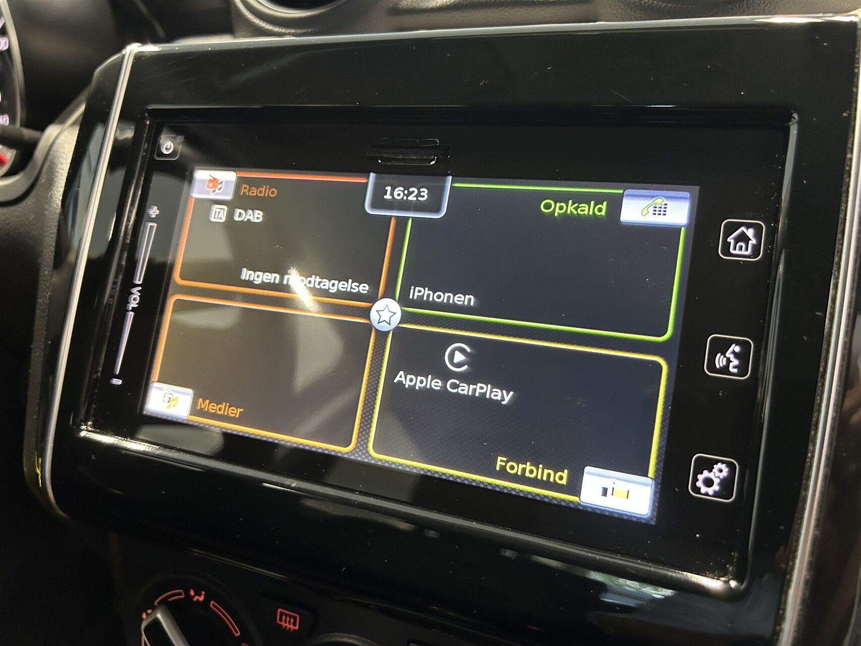 Billede af Suzuki Swift 1,2 Dualjet Action AEB Gold 90HK 5d