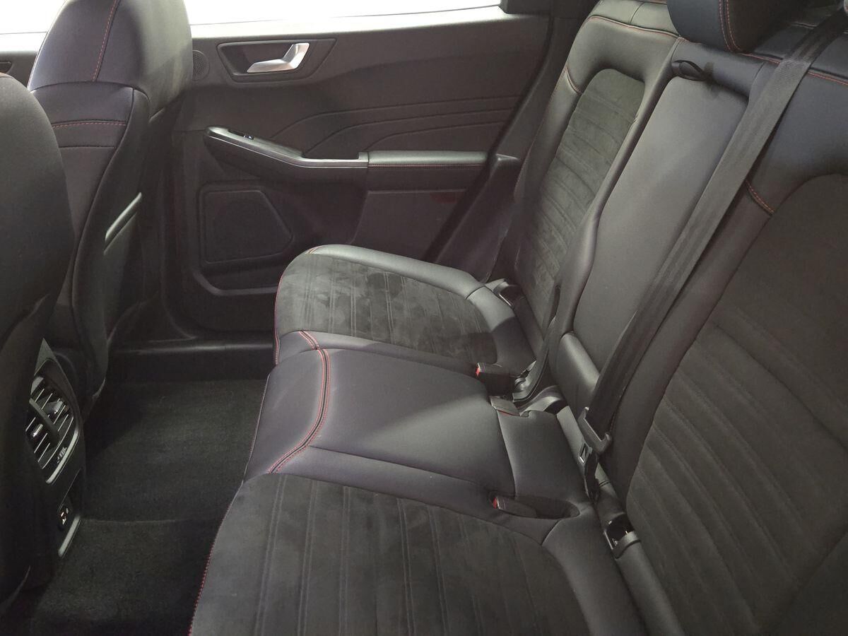 Billede af Ford Kuga 2,5 Plugin-hybrid ST-Line X CVT 225HK 5d Trinl. Gear