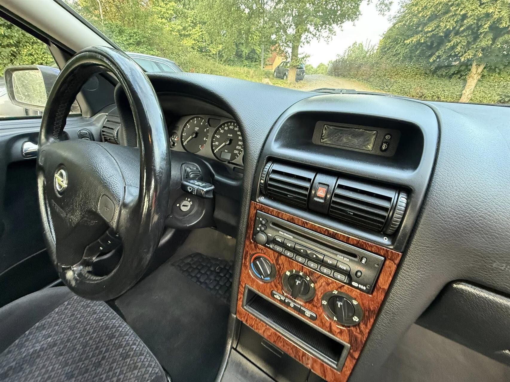 Billede af Opel Astra 1,6 16V Comfort 100HK 5d