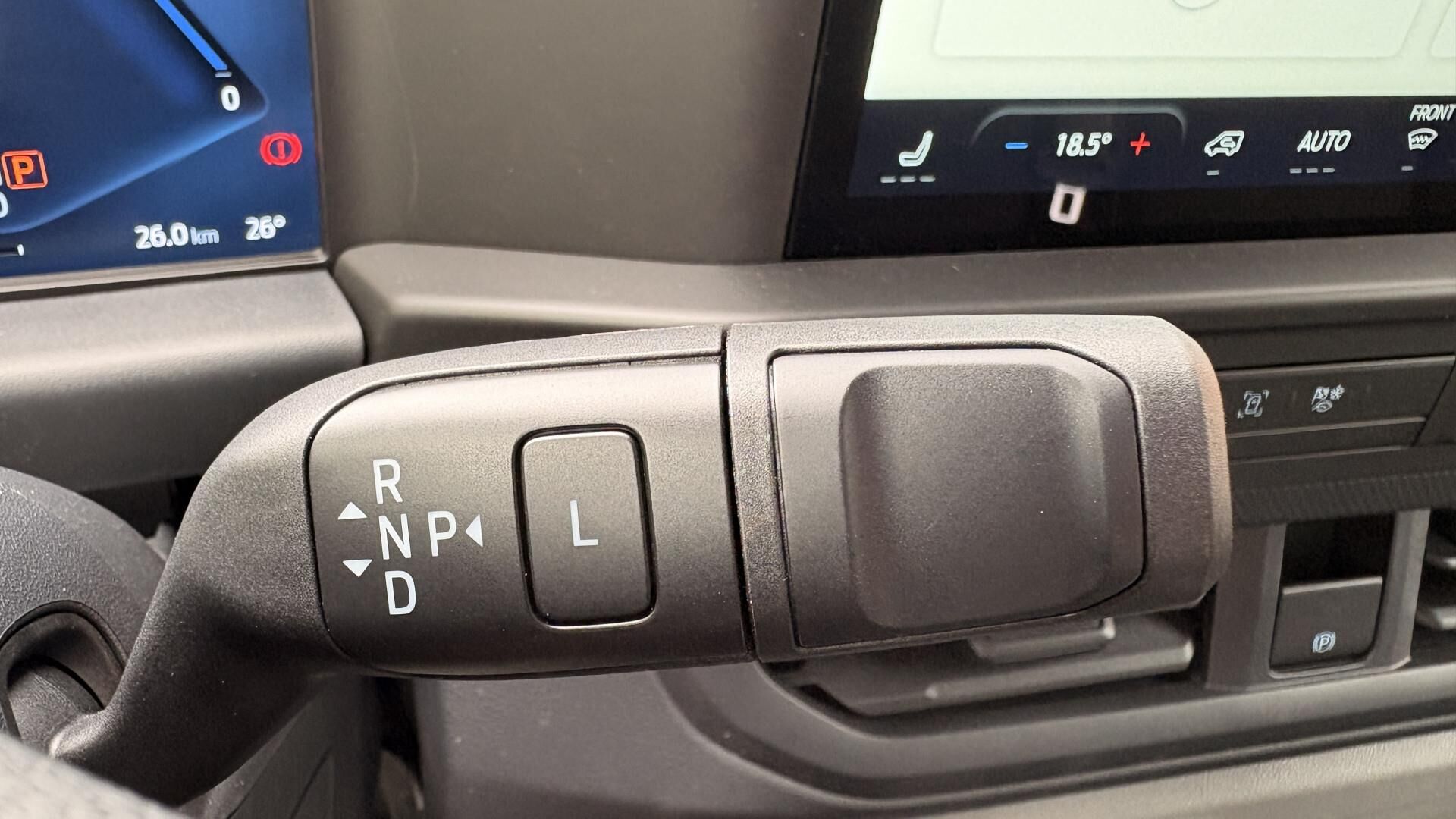 Billede af Ford E-Transit Custom 320 L1H1 EL Trend 136HK Van Aut.