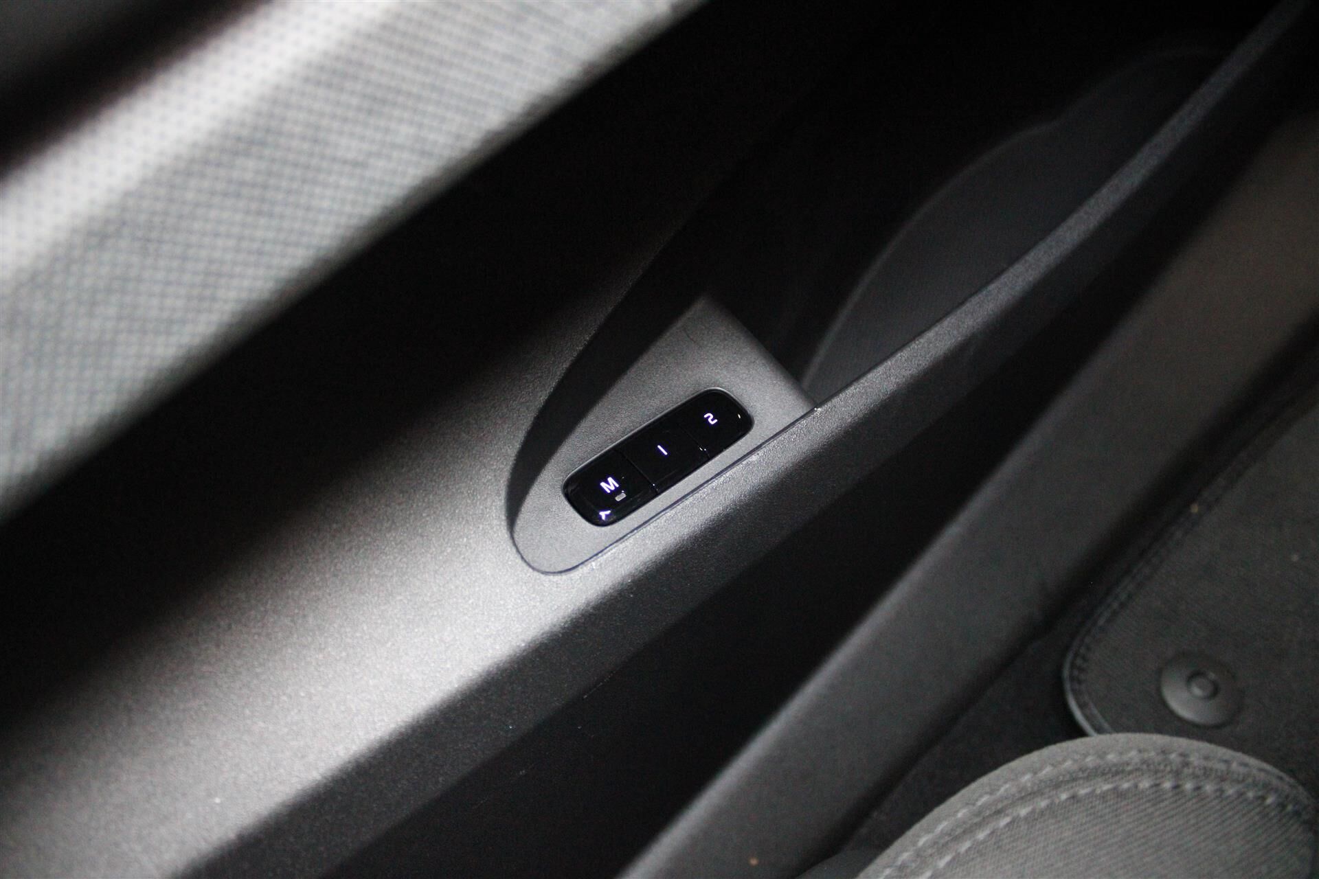 Billede af Polestar 2 EL Long Range Plus AWD 408HK 5d Aut.