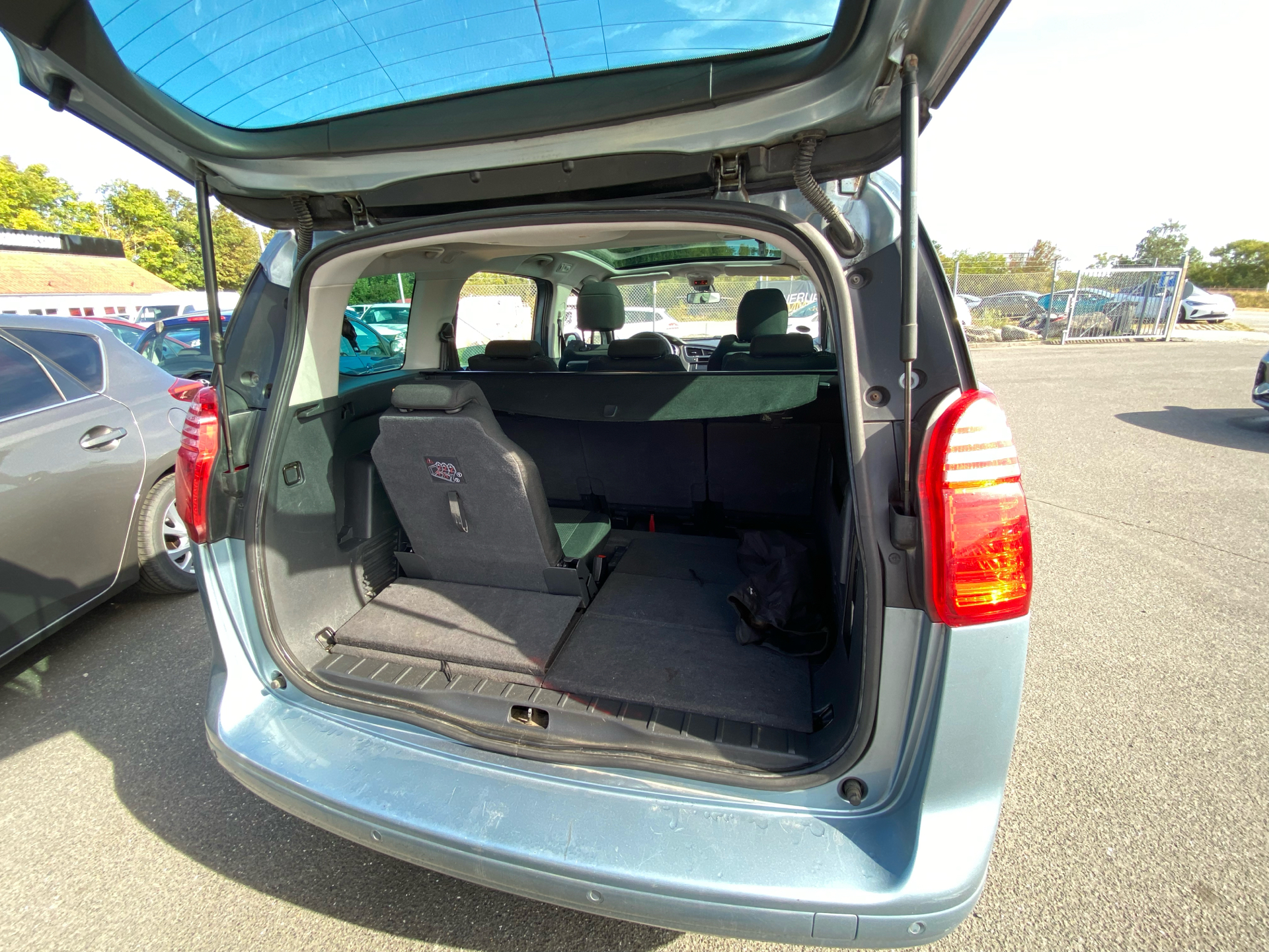 Billede af Peugeot 5008 1,6 HDI Premium 112HK 6g