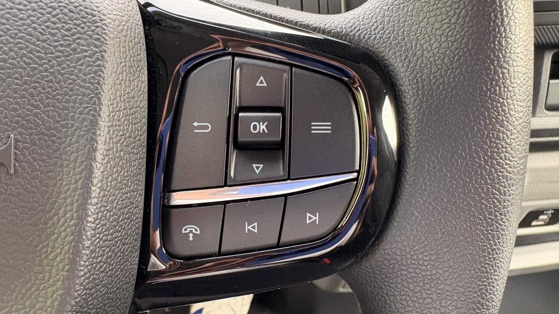 Billede af Ford Transit Custom 340 L1H1 2,5 Plugin-hybrid Trend CVT 233HK Trinl. Gear