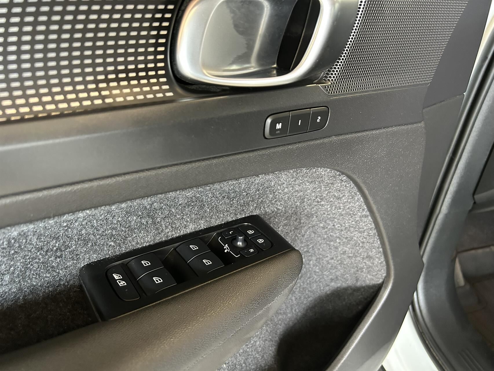 Billede af Volvo XC40 P6 Recharge Plus 231HK 5d Aut.