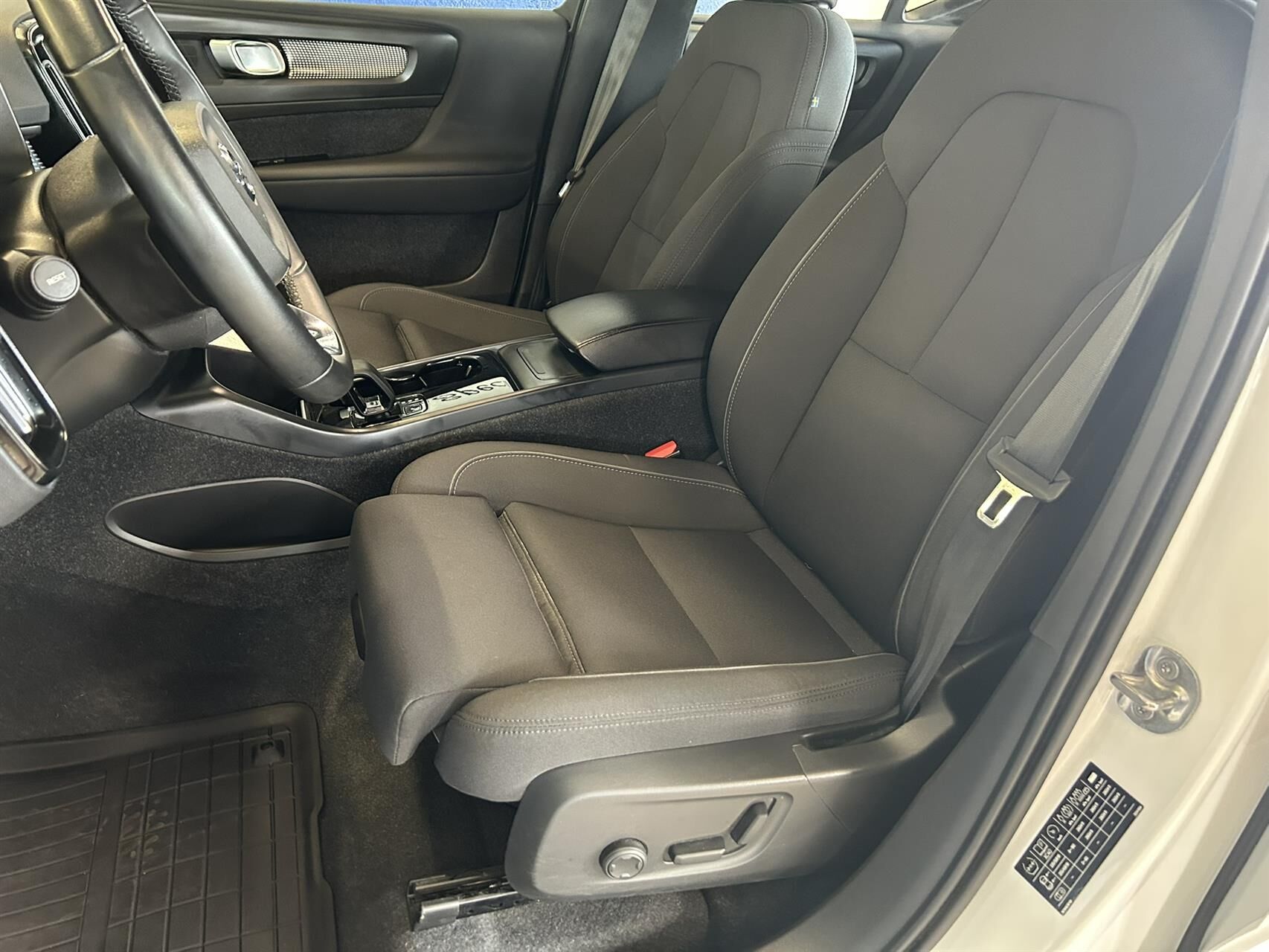Billede af Volvo XC40 P6 Recharge Plus 231HK 5d Aut.