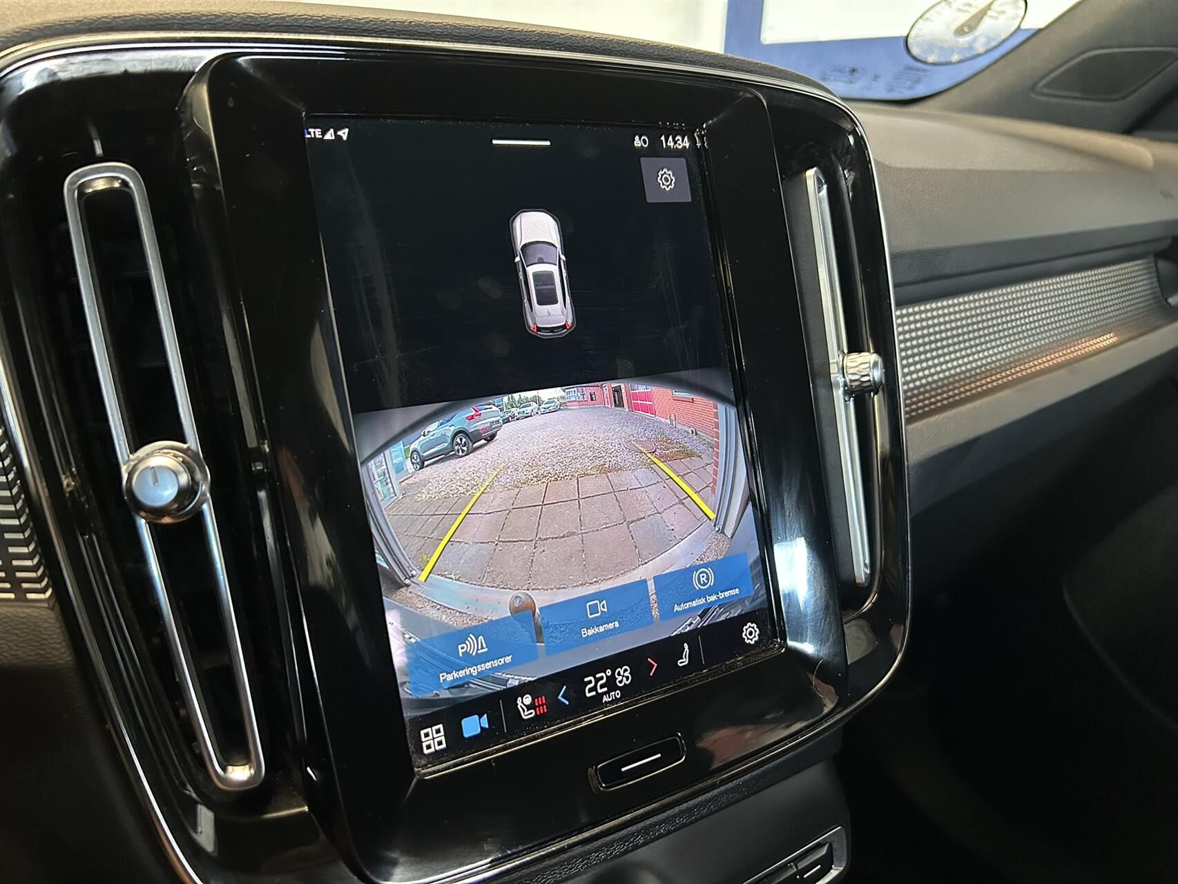 Billede af Volvo XC40 P6 Recharge Plus 231HK 5d Aut.