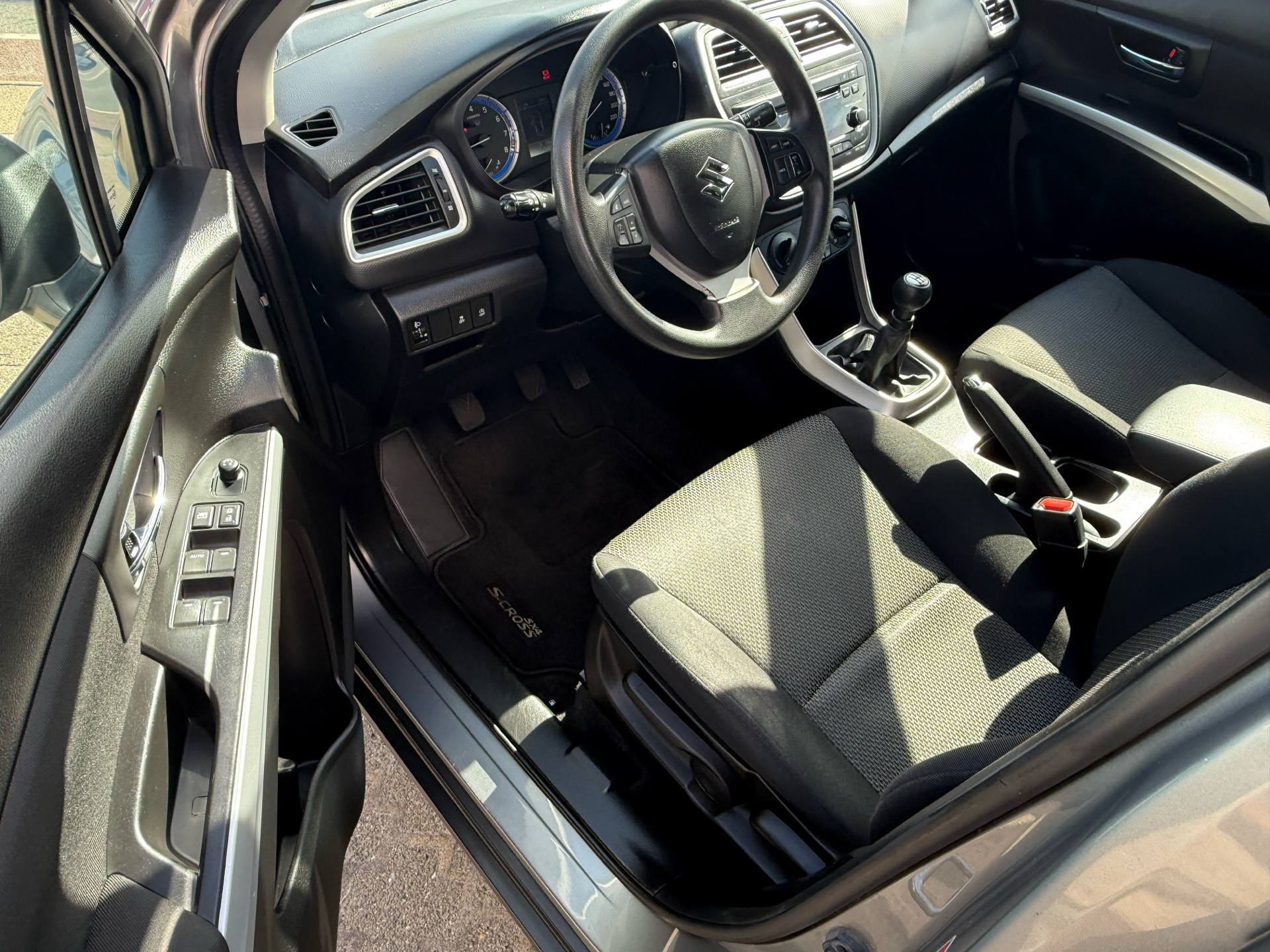 Billede af Suzuki S-Cross 1,6 16V Comfort 120HK 5d