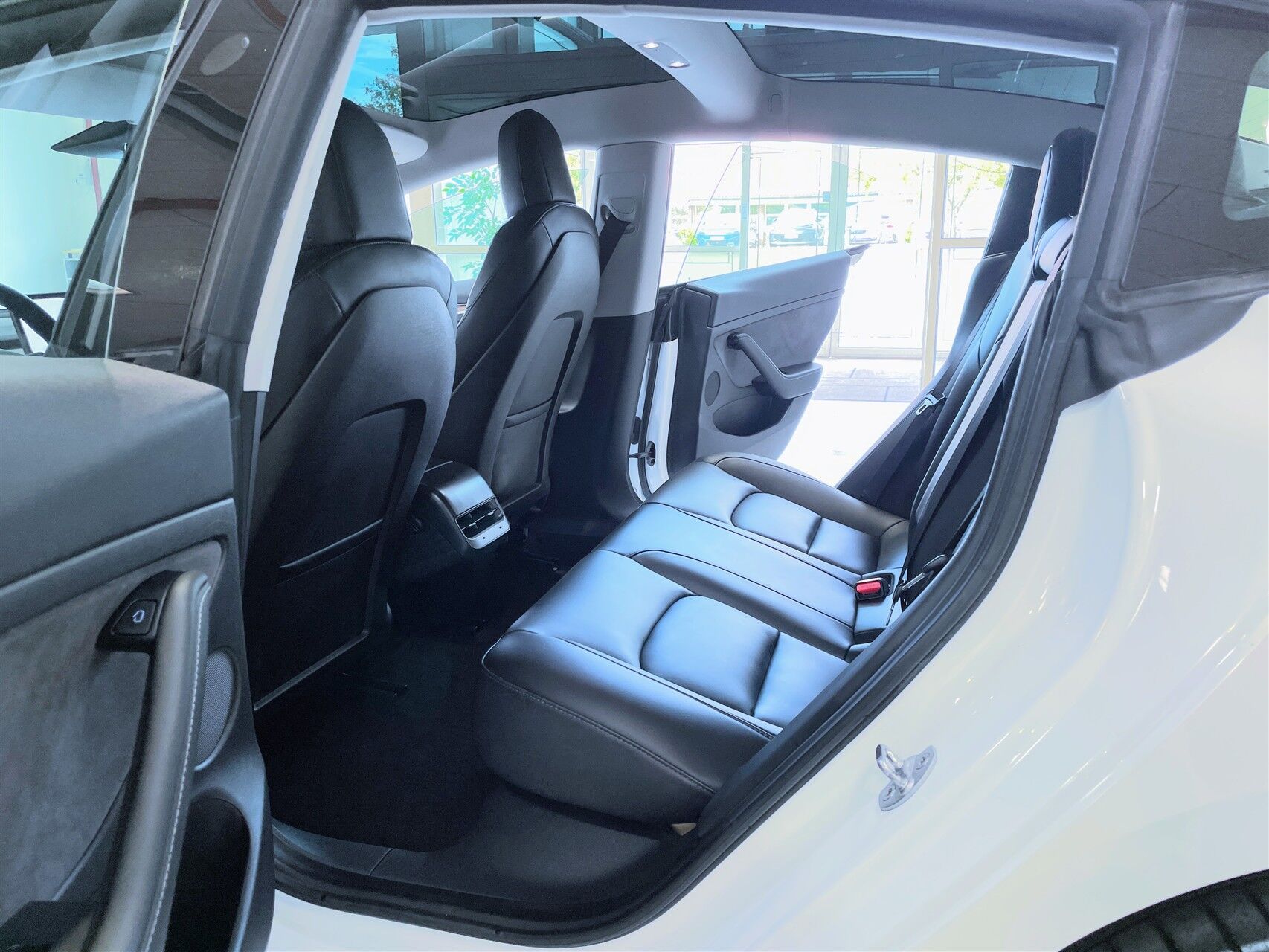 Billede af Tesla Model 3 EL Standard Range 283HK Aut.
