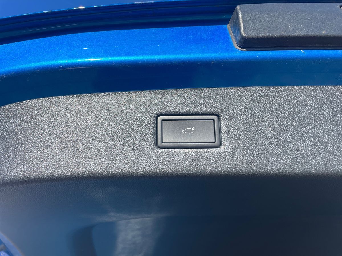 Billede af Ford Explorer EL UR Select RWD 286HK 5d Aut.