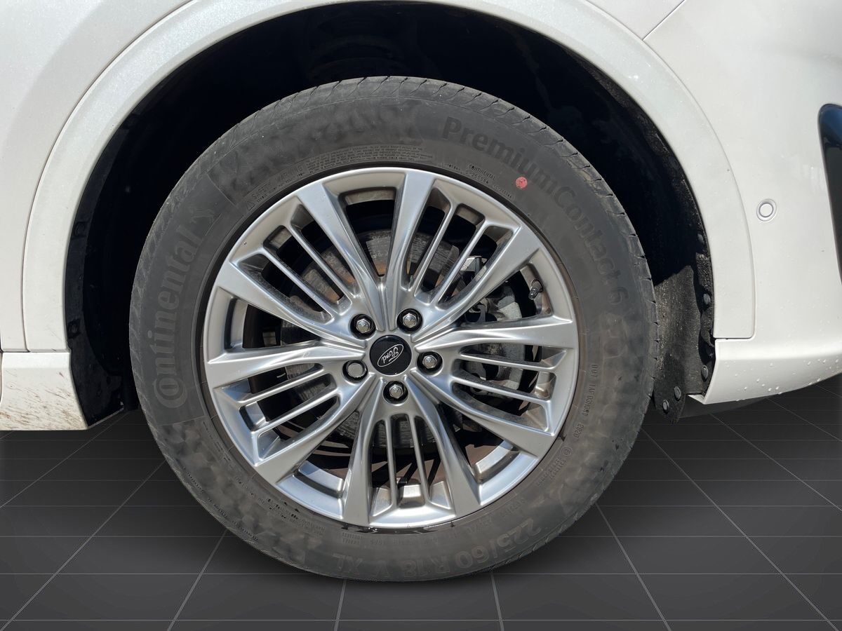 Billede af Ford Kuga 2,5 Plugin-hybrid Vignale CVT 225HK 5d Trinl. Gear