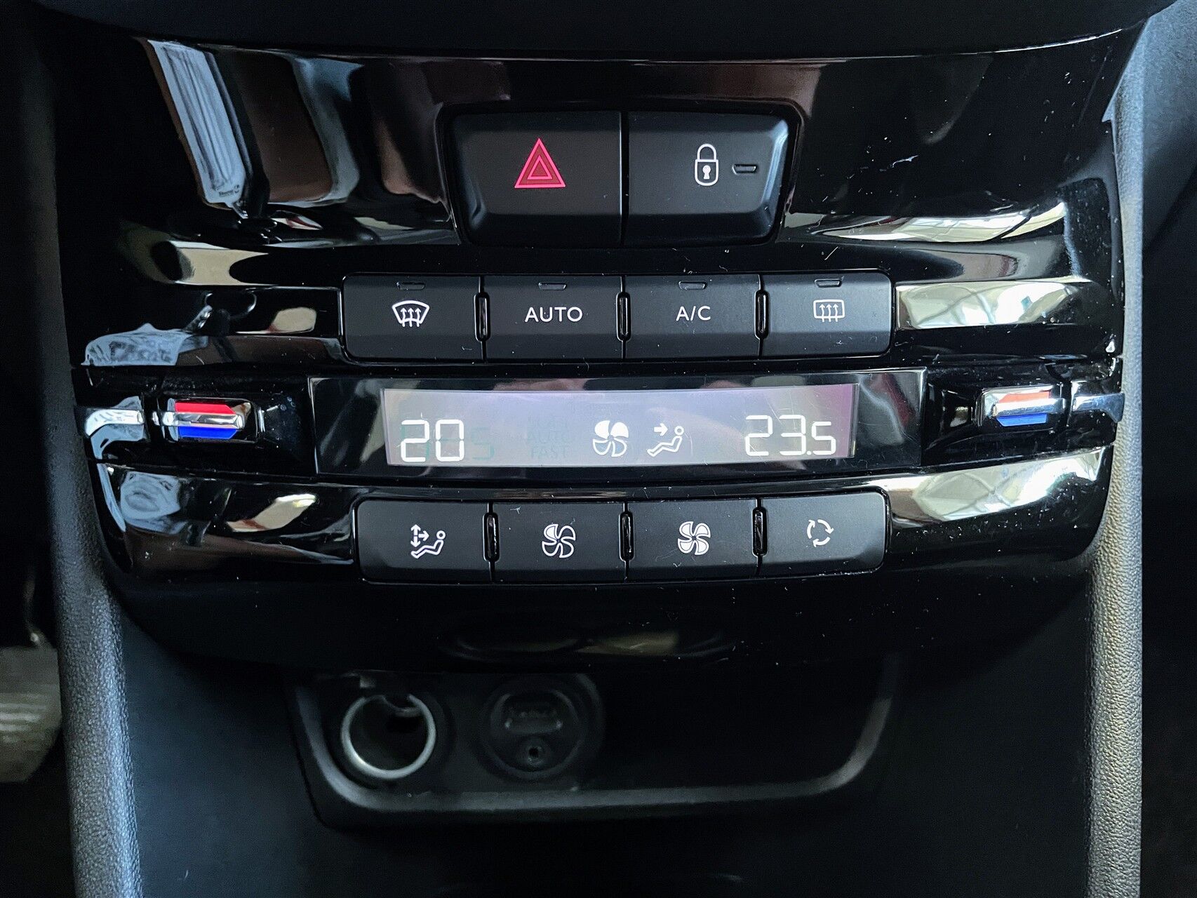 Billede af Peugeot 208 1,2 VTi Intense 82HK 5d