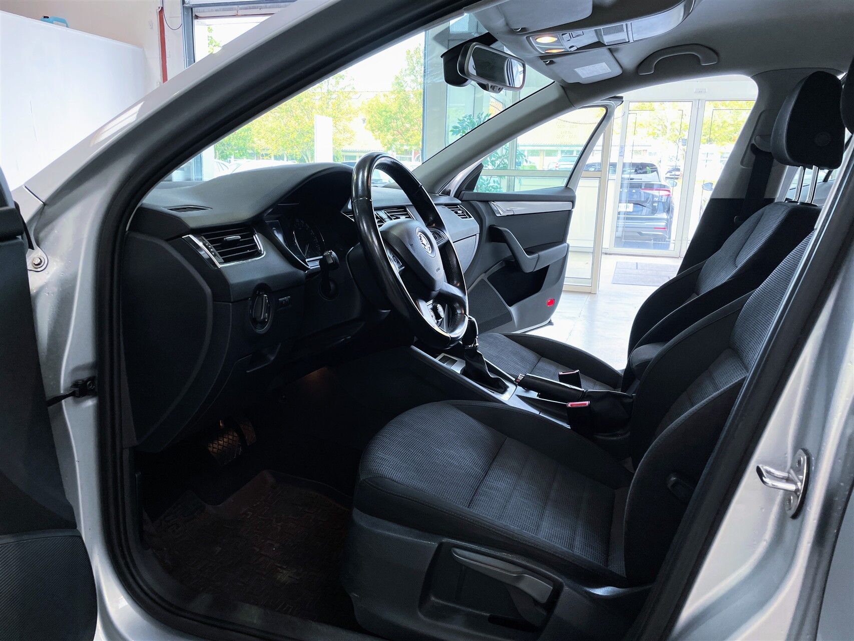 Billede af Skoda Octavia Combi 2,0 TDI Elegance DSG 150HK Stc 6g Aut.