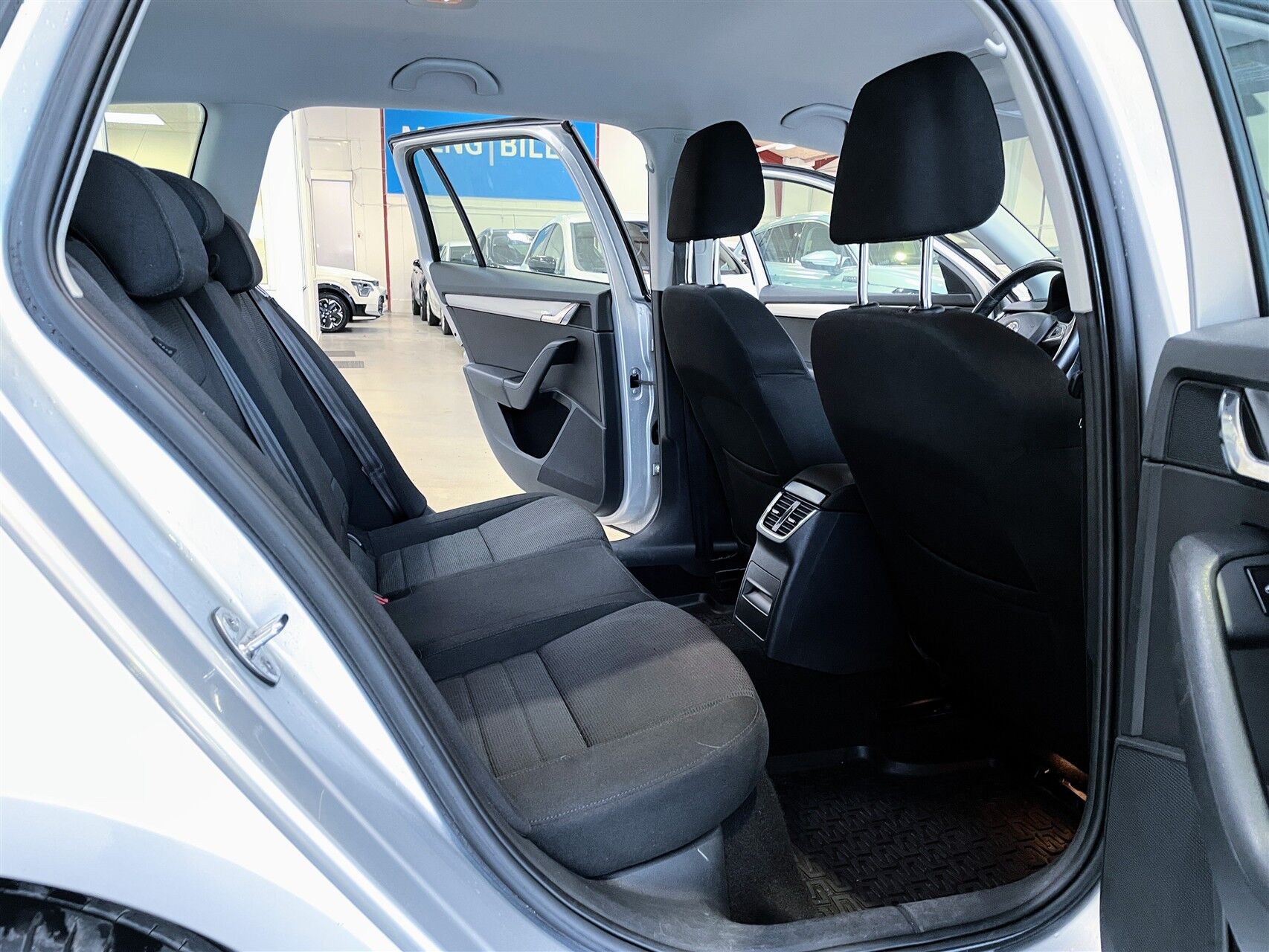 Billede af Skoda Octavia Combi 2,0 TDI Elegance DSG 150HK Stc 6g Aut.