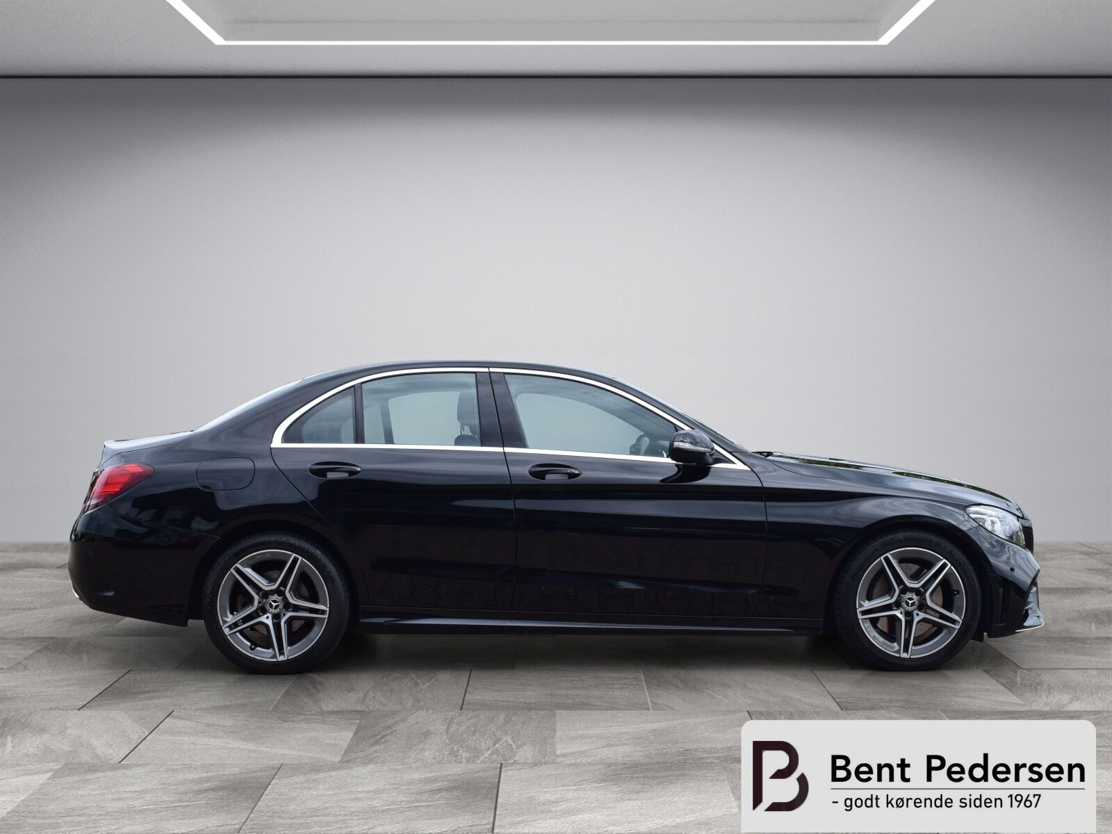Billede af Mercedes-Benz C300 2,0 AMG Line 9G-Tronic 258HK Aut.