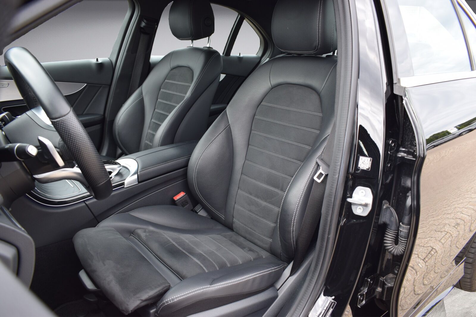 Billede af Mercedes-Benz C300 2,0 AMG Line 9G-Tronic 258HK Aut.