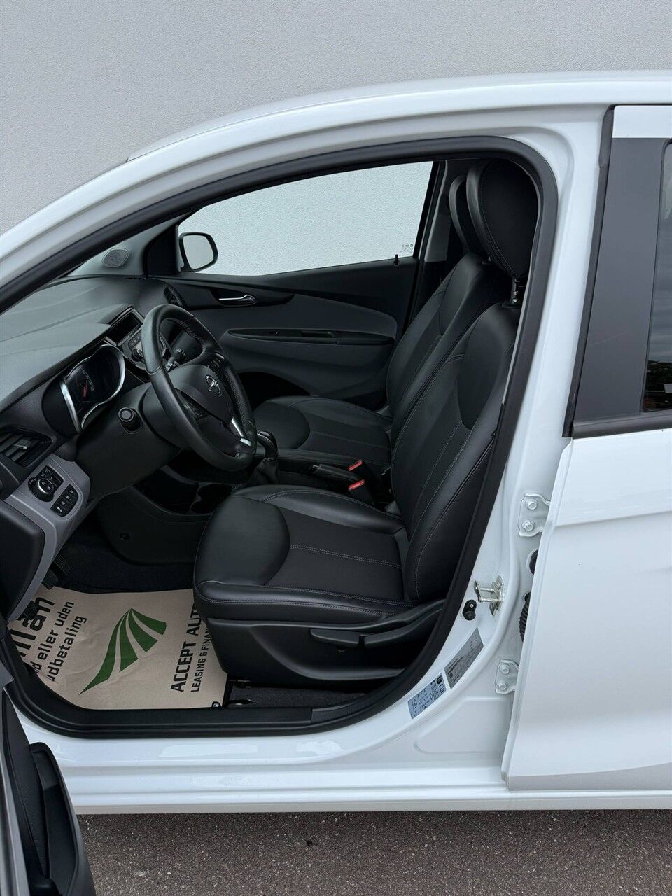 Billede af Opel Karl 1,0 Cosmo 75HK 5d