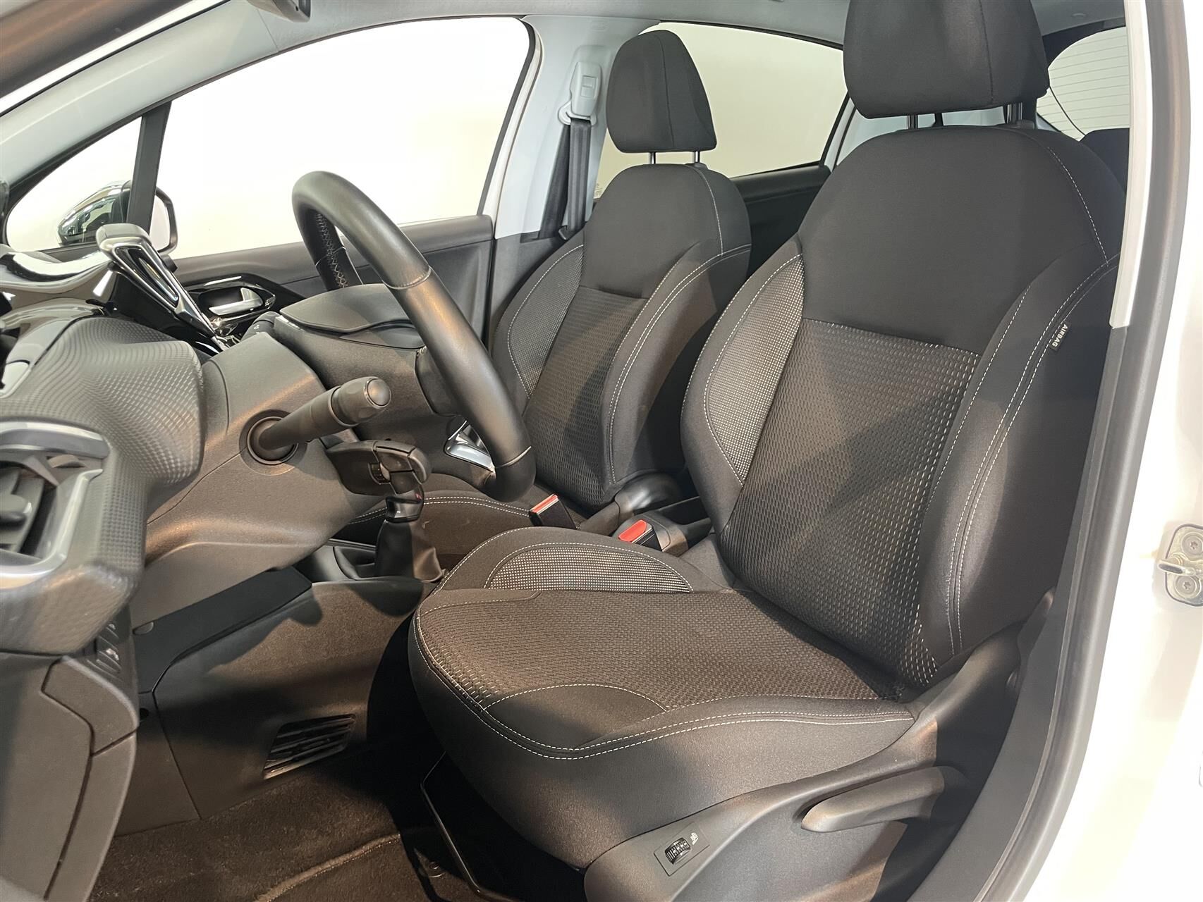 Billede af Peugeot 208 1,2 PureTech Selection Sky 82HK 5d