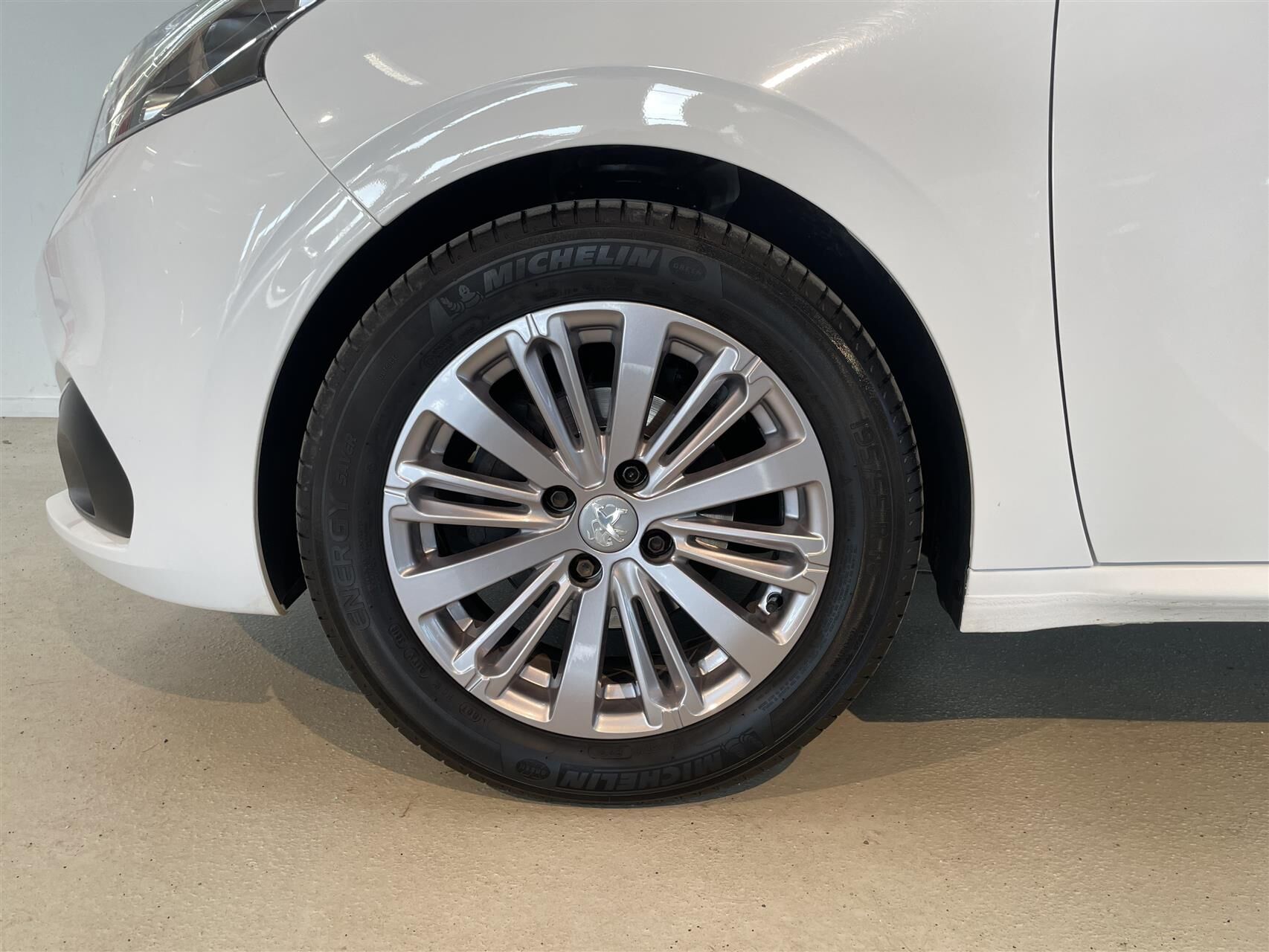 Billede af Peugeot 208 1,2 PureTech Selection Sky 82HK 5d