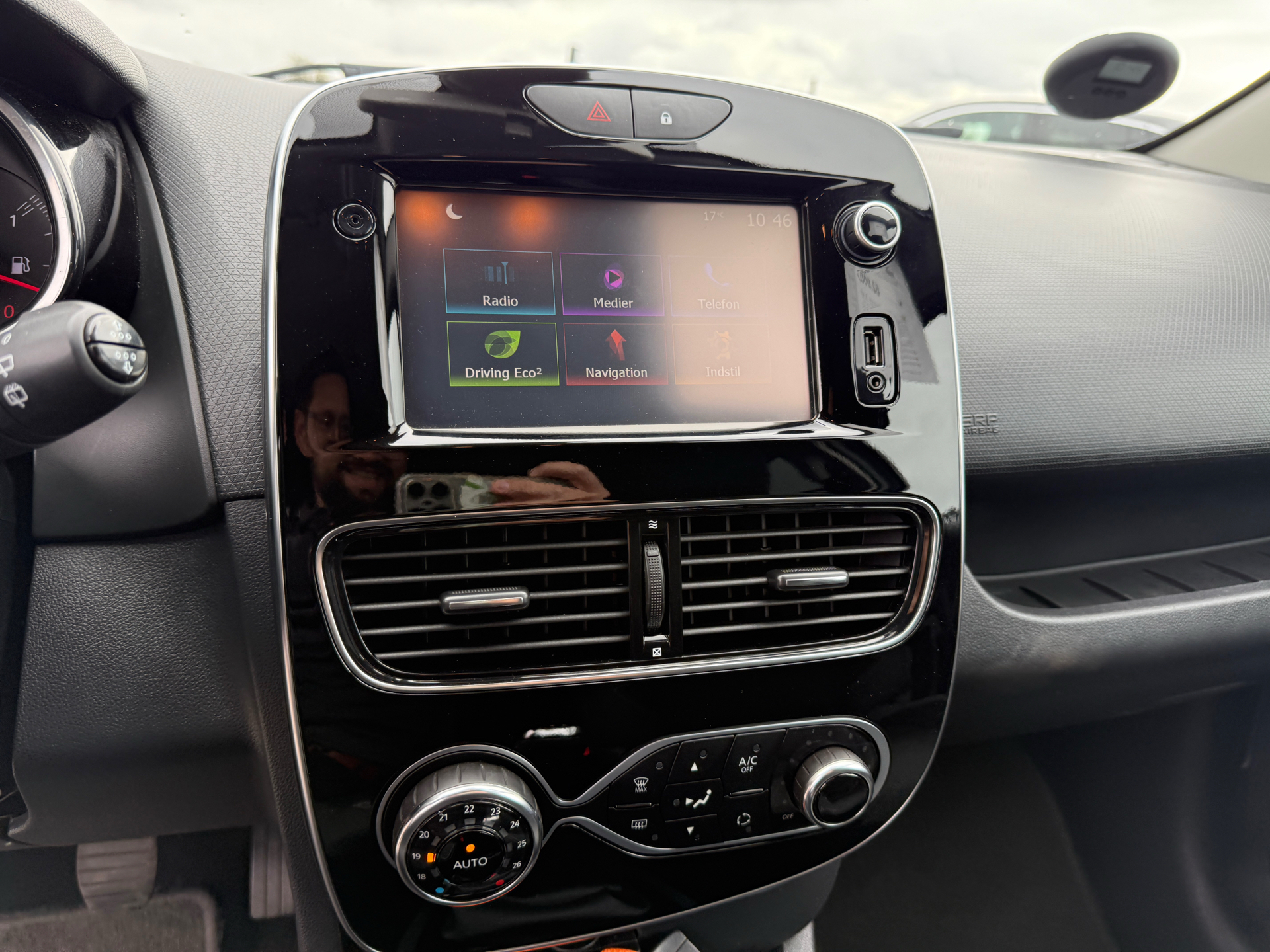 Billede af Renault Clio Sport Tourer 0,9 Energy TCe Zen 90HK Stc