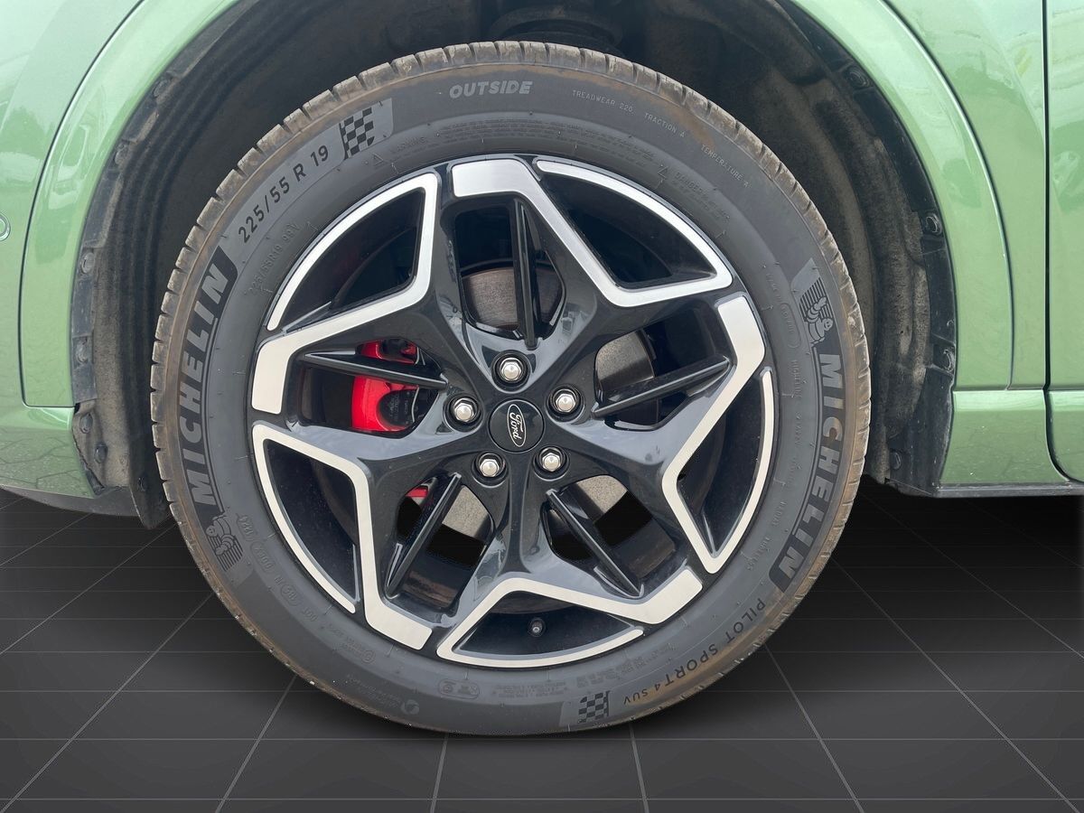 Billede af Ford Kuga 2,5 Plugin-hybrid ST-Line X CVT 243HK 5d Aut.