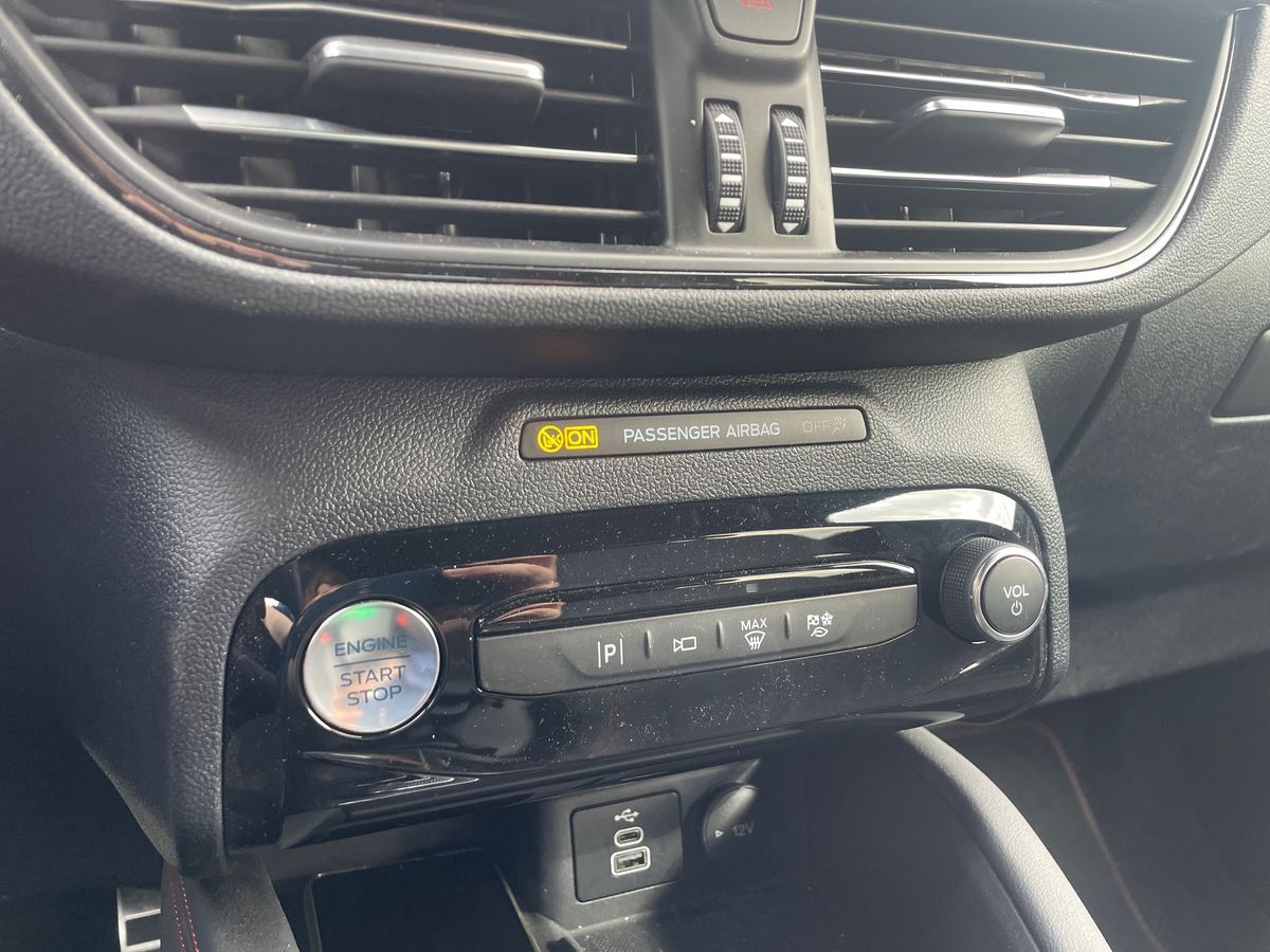 Billede af Ford Kuga 2,5 Plugin-hybrid ST-Line X CVT 243HK 5d Aut.