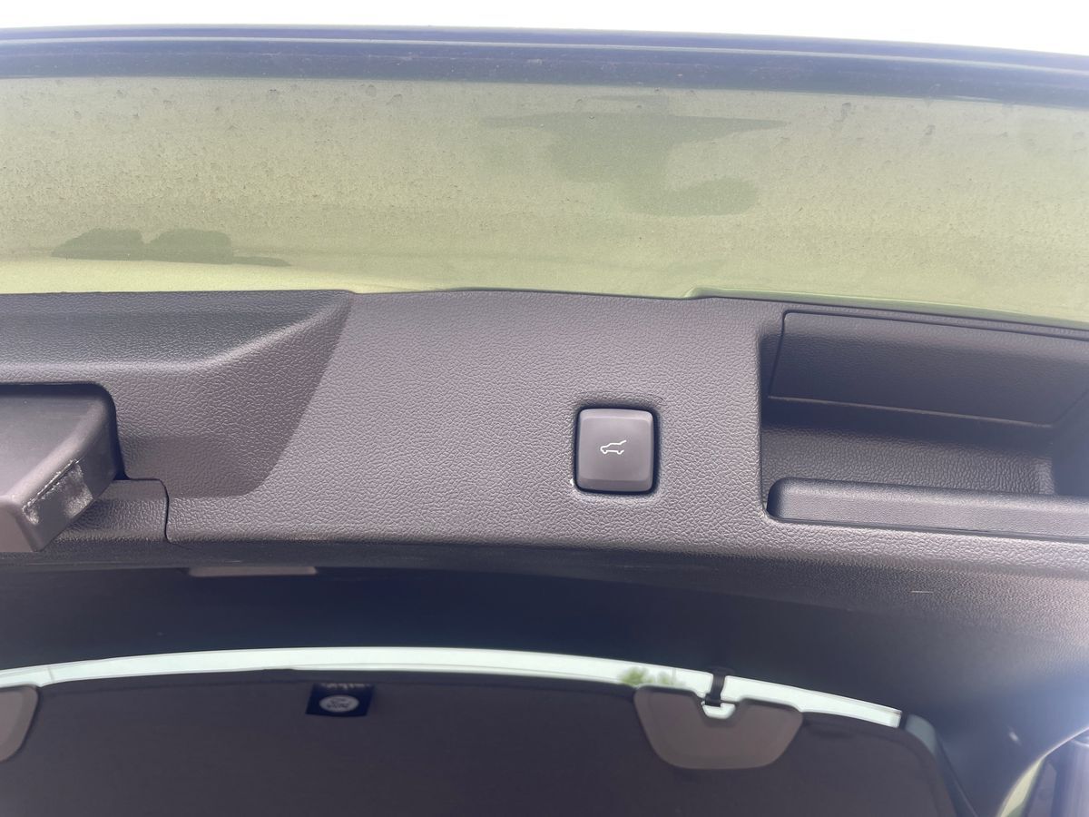 Billede af Ford Kuga 2,5 Plugin-hybrid ST-Line X CVT 243HK 5d Aut.