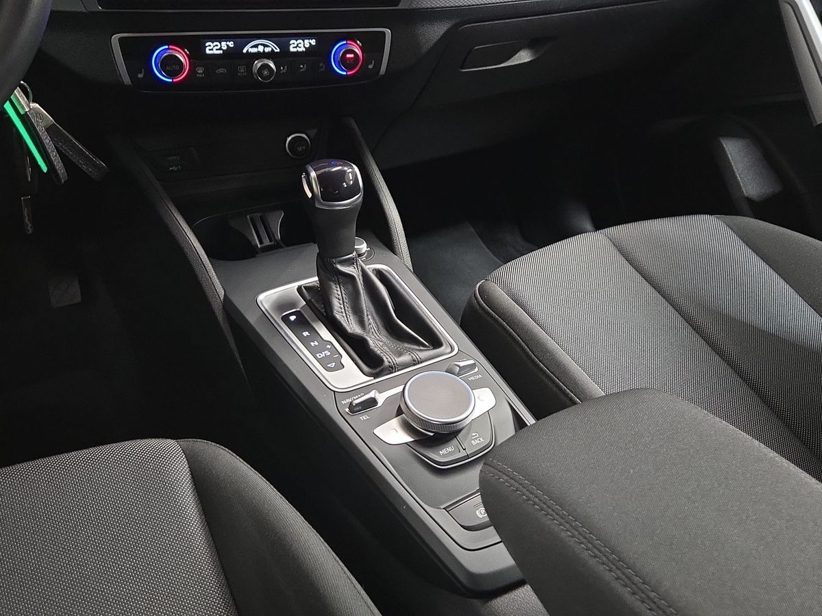 Billede af Audi Q2 1,5 35 TFSI Prestige S Tronic 150HK 5d 7g Aut.