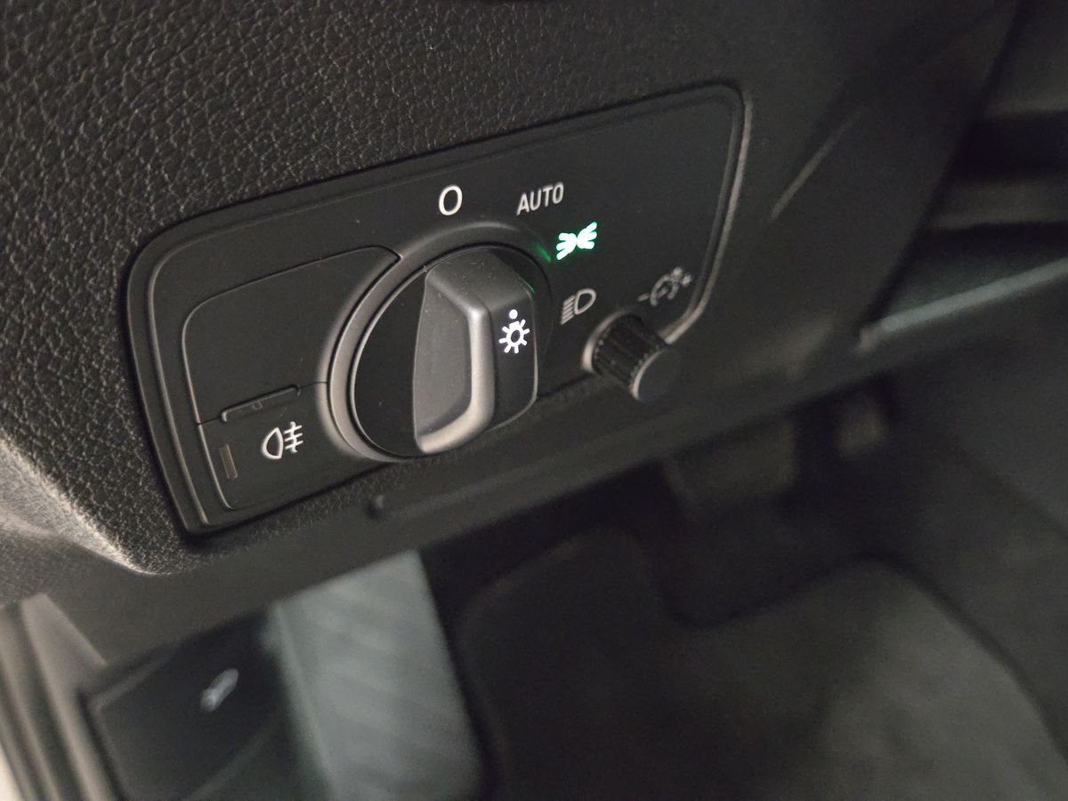 Billede af Audi Q2 1,5 35 TFSI Prestige S Tronic 150HK 5d 7g Aut.