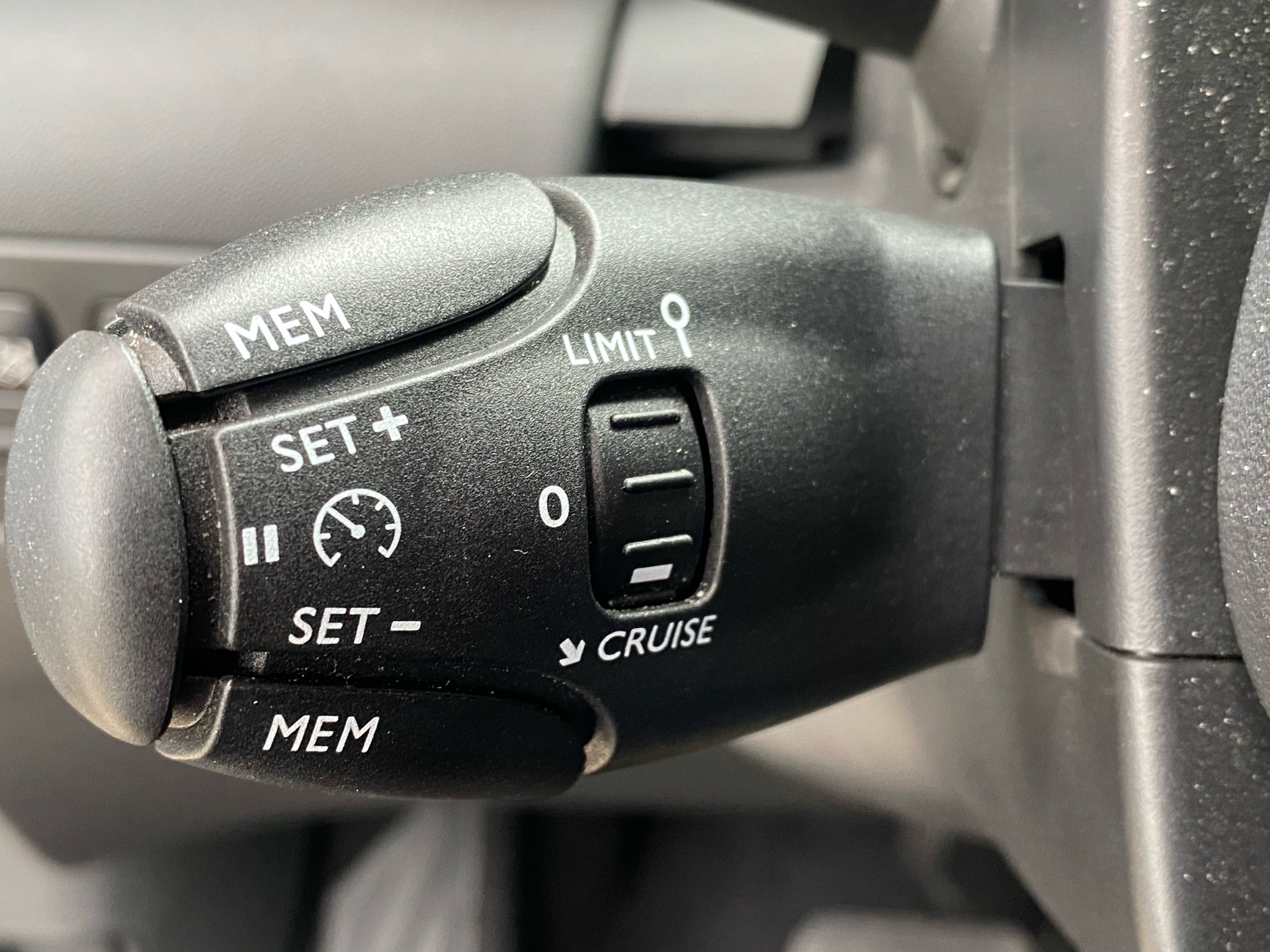 Billede af Citroën C3 Aircross 1,2 PureTech Iconic start/stop 110HK 5d