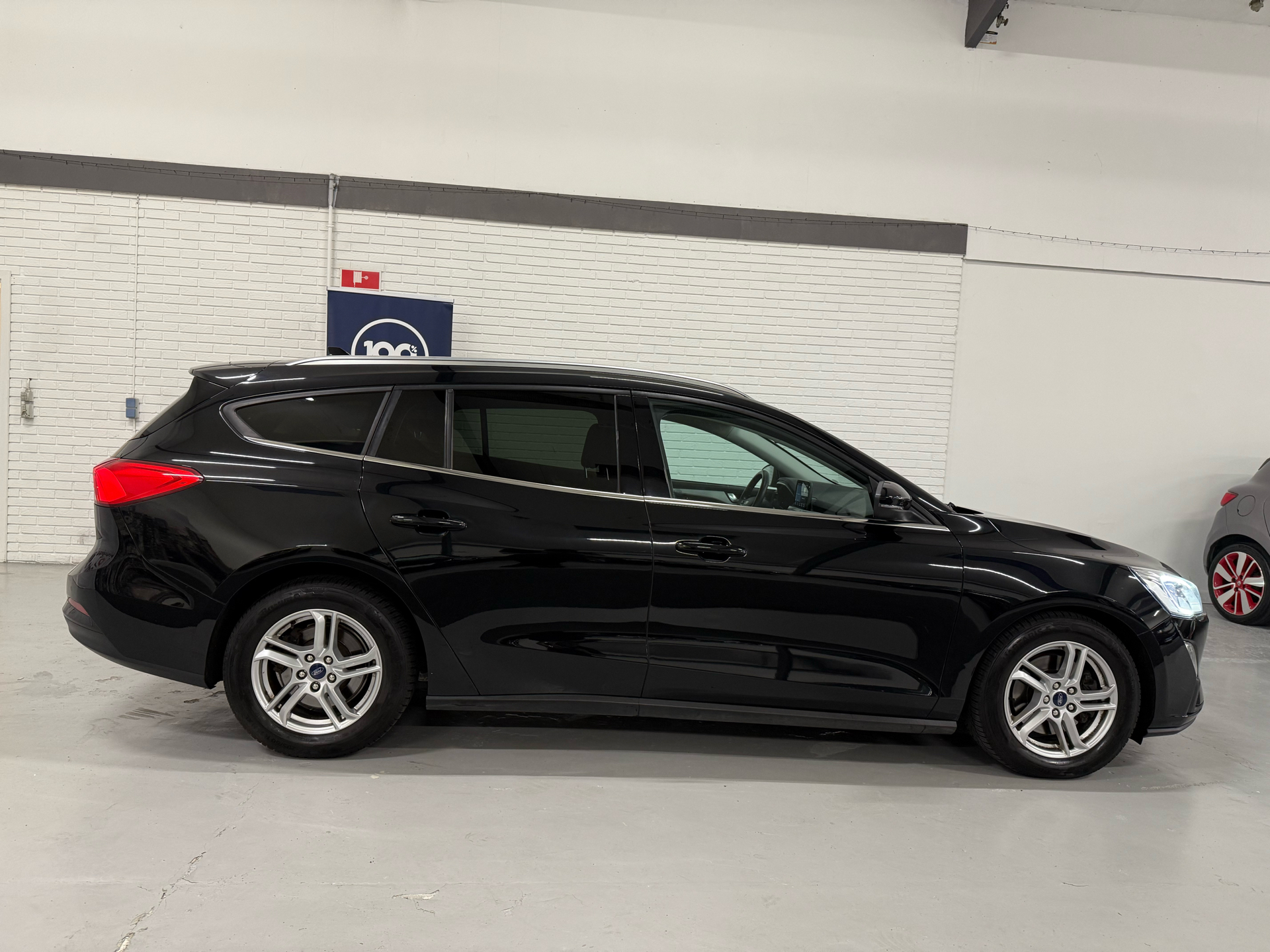 Billede af Ford Focus 1,5 EcoBlue Titanium Business 120HK Stc 8g Aut.