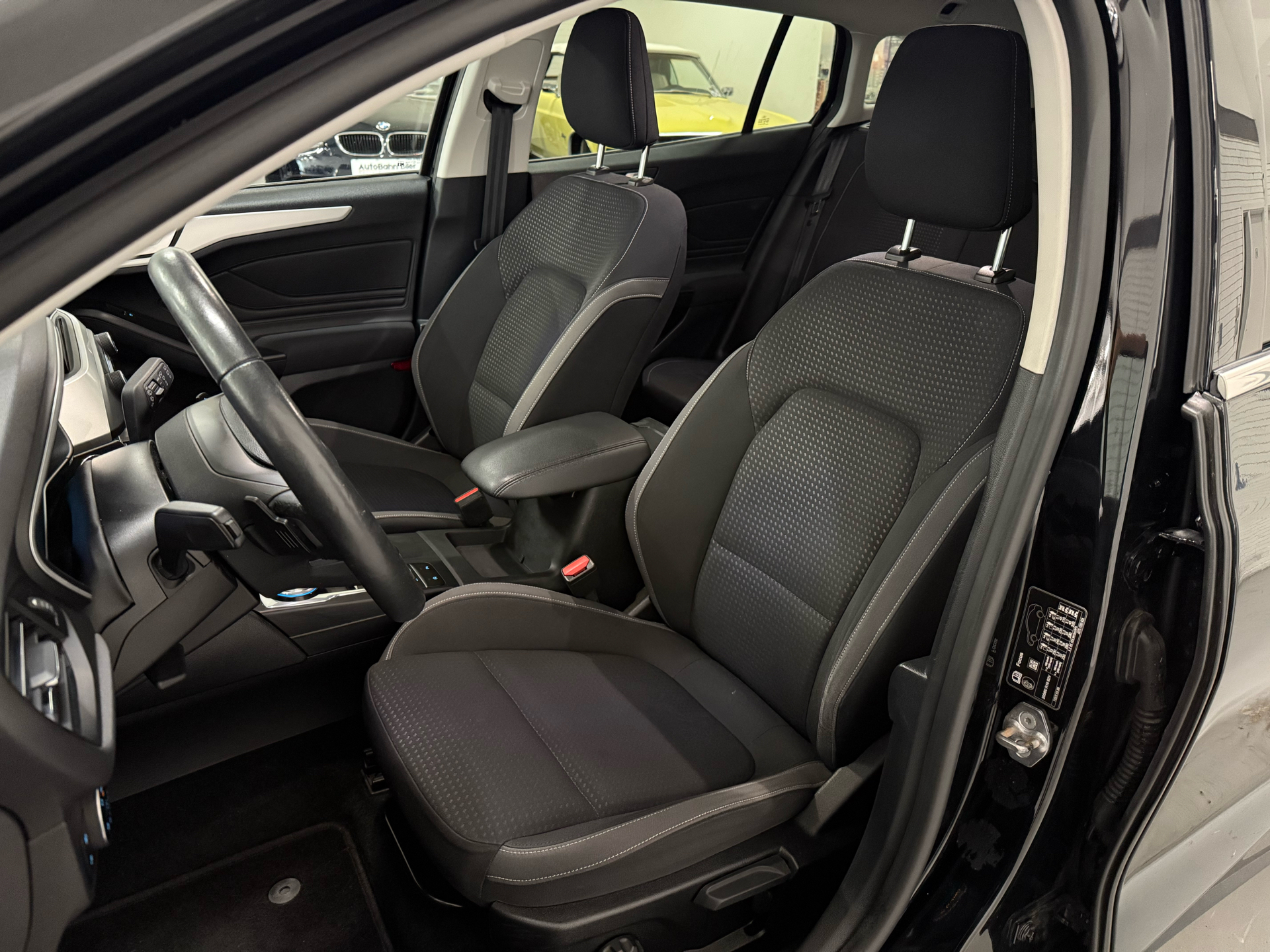 Billede af Ford Focus 1,5 EcoBlue Titanium Business 120HK Stc 8g Aut.