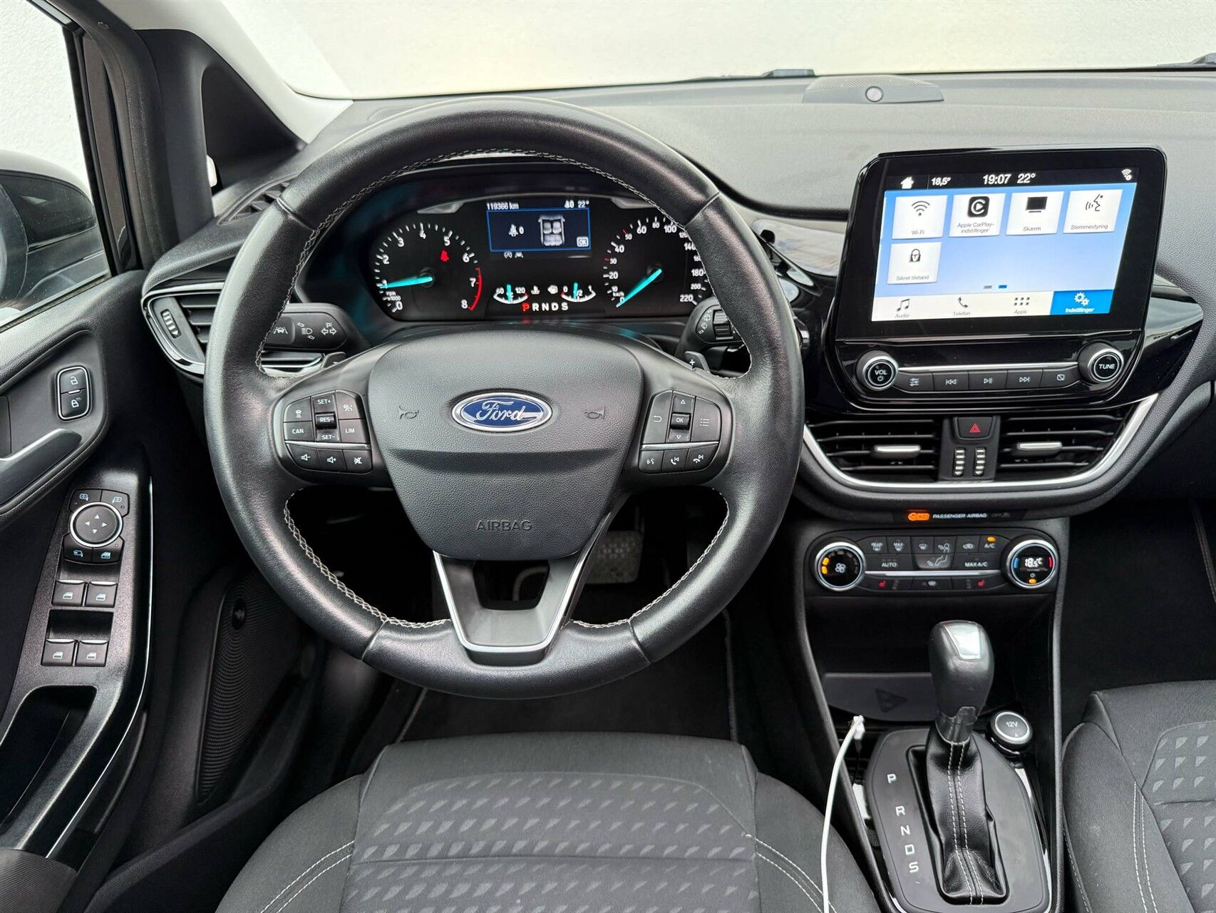 Billede af Ford Fiesta 1,0 EcoBoost Titanium 100HK 5d 6g Aut.