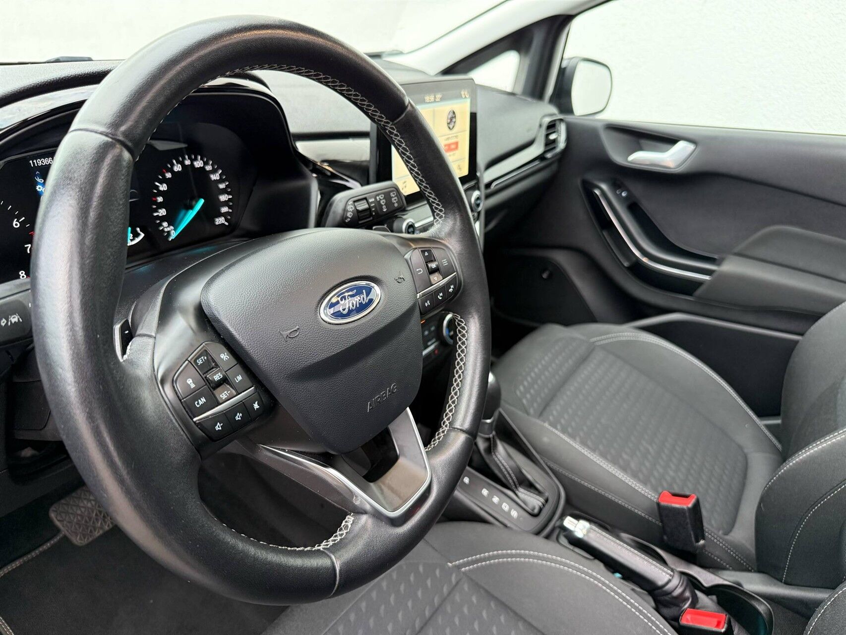 Billede af Ford Fiesta 1,0 EcoBoost Titanium 100HK 5d 6g Aut.