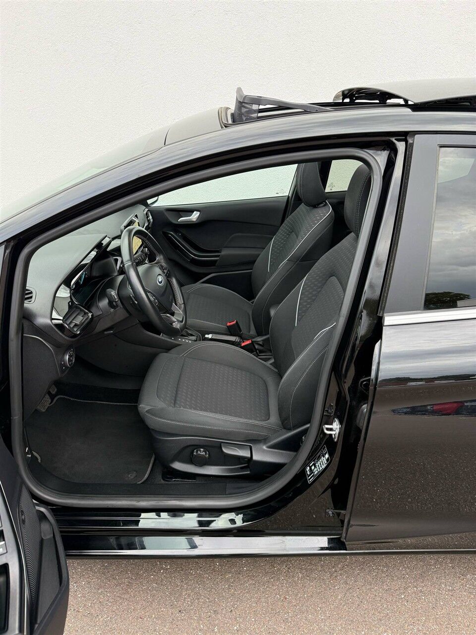 Billede af Ford Fiesta 1,0 EcoBoost Titanium 100HK 5d 6g Aut.
