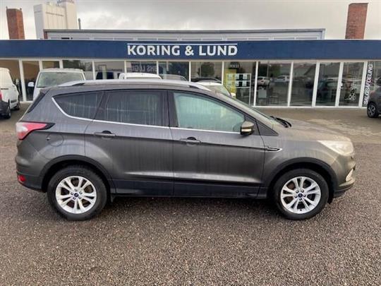 Ford Kuga 1,5 EcoBoost Titanium Attack 150HK 5d 6g