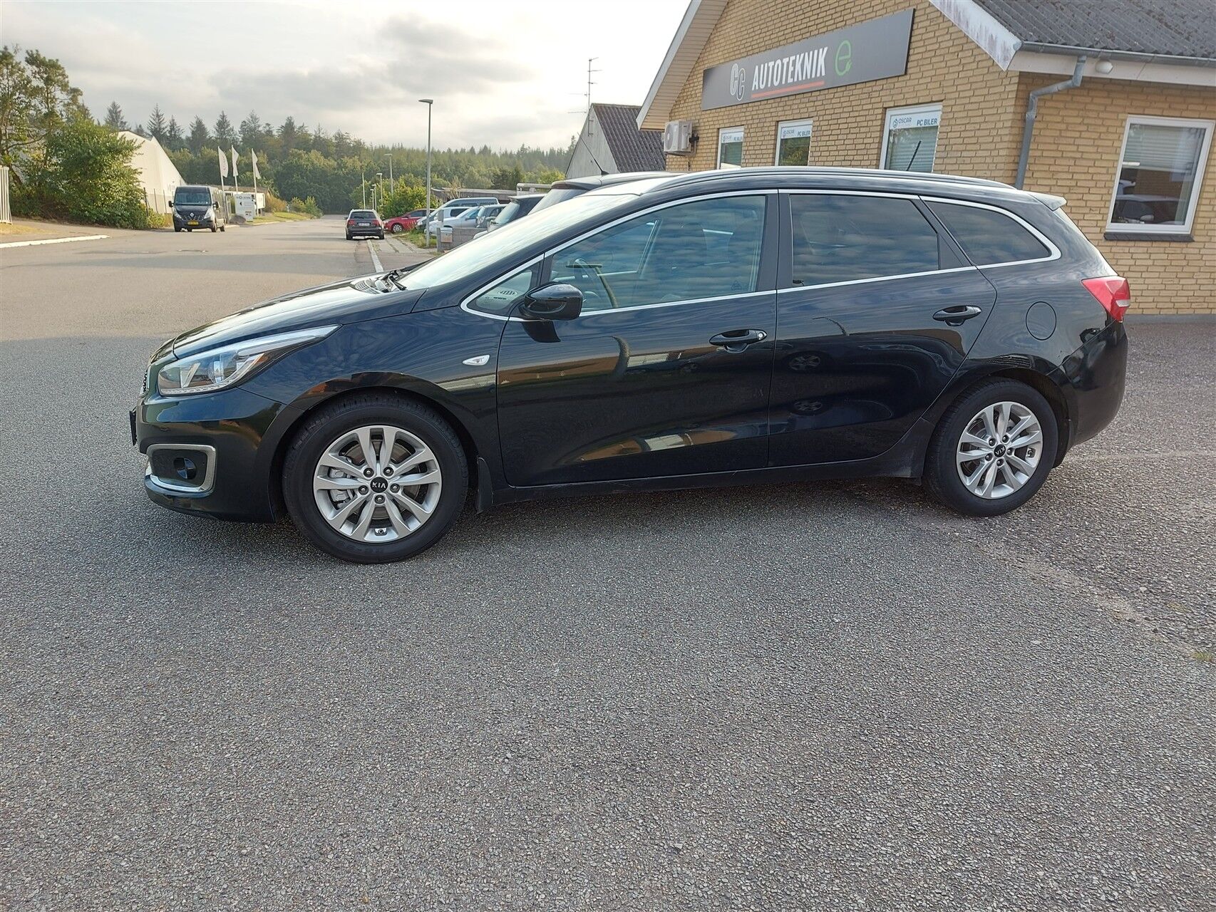 Billede af Kia Ceed SW 1,6 CRDI Attraction 136HK Stc 6g