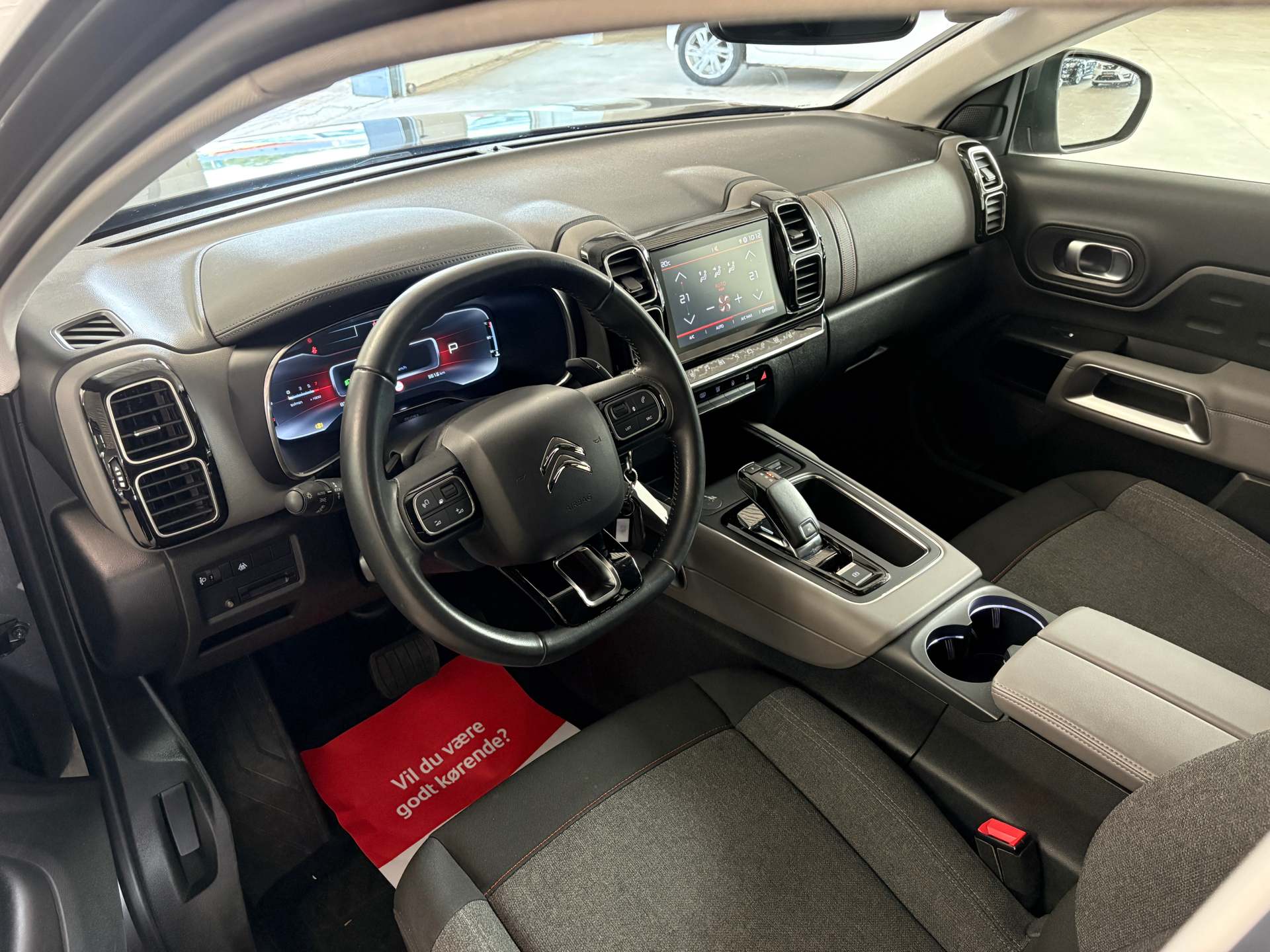 Billede af Citroën C5 Aircross 1,5 Blue HDi Platinum EAT8 start/stop 130HK 5d 8g Aut.