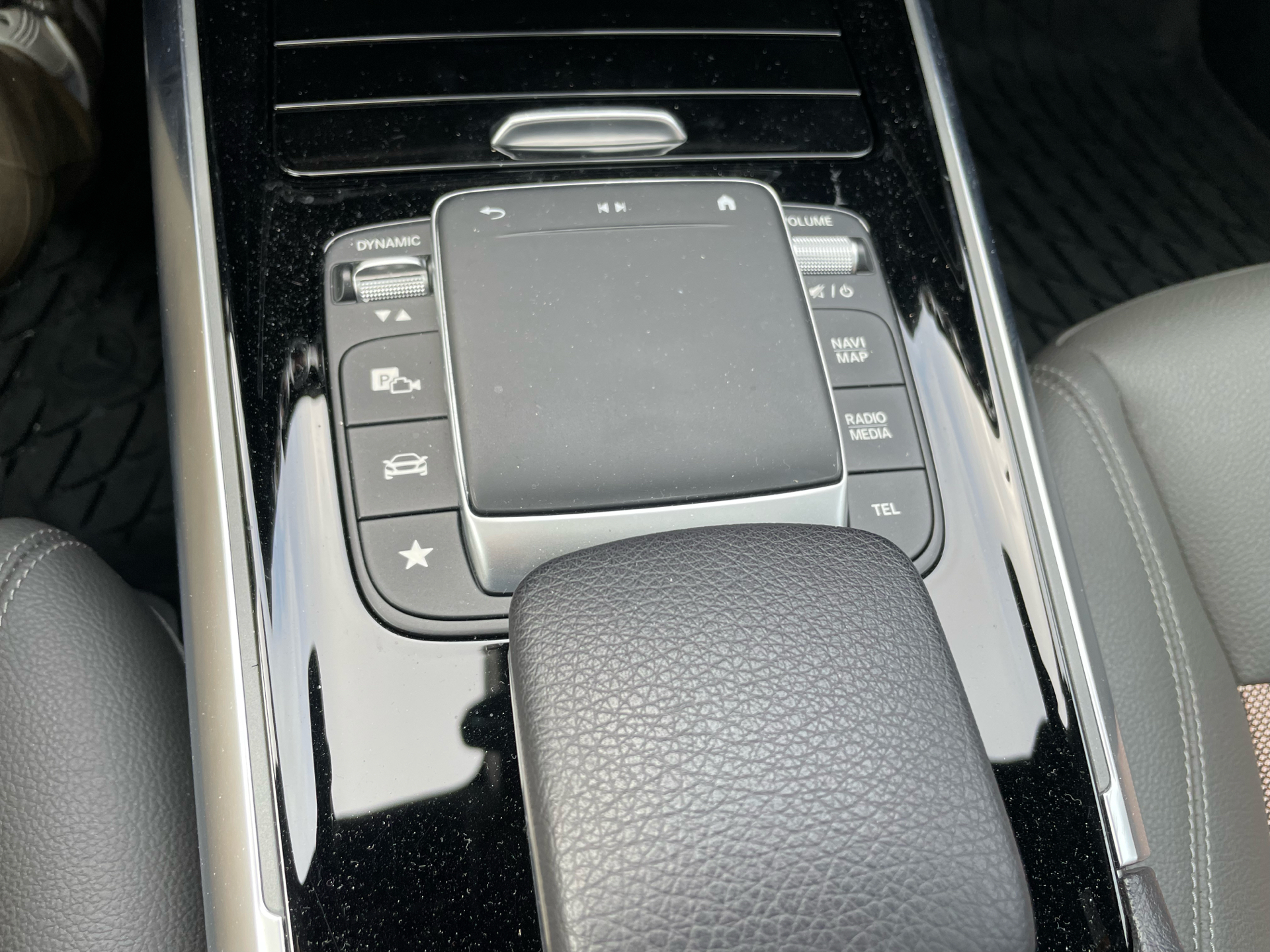 Billede af Mercedes-Benz EQA 250 EL Progressive 190HK 5d Aut.