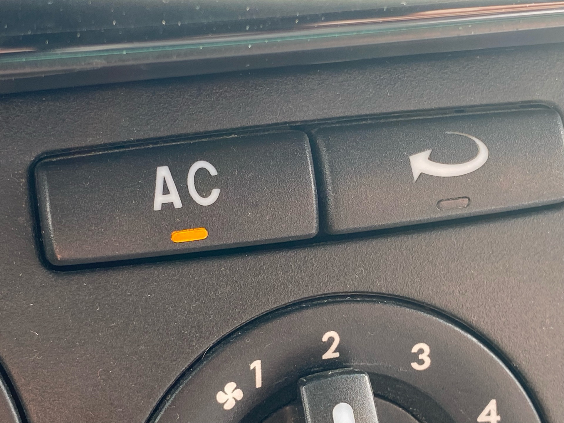 Billede af VW Transporter Lang 2,5 TDI 130HK Van Aut.