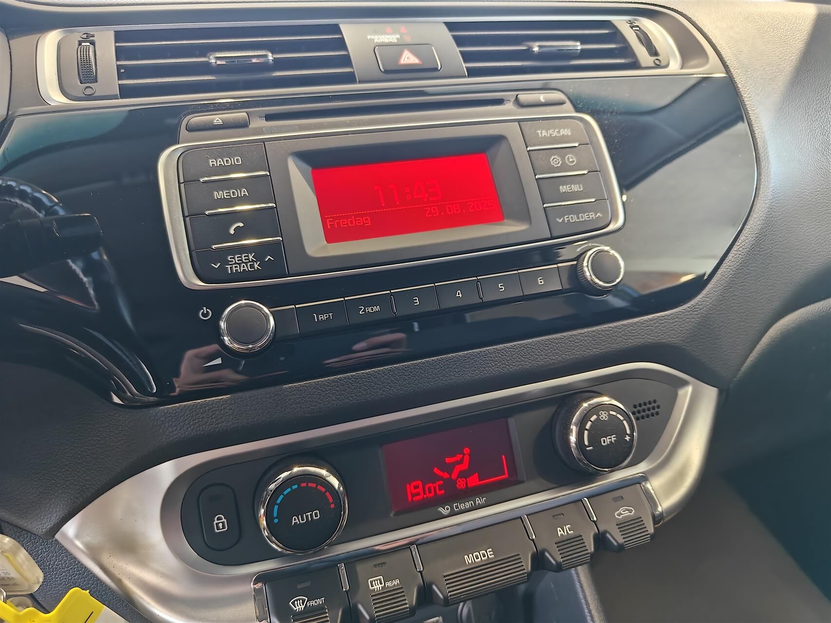 Billede af Kia Rio 1,2 Limited 85HK 5d