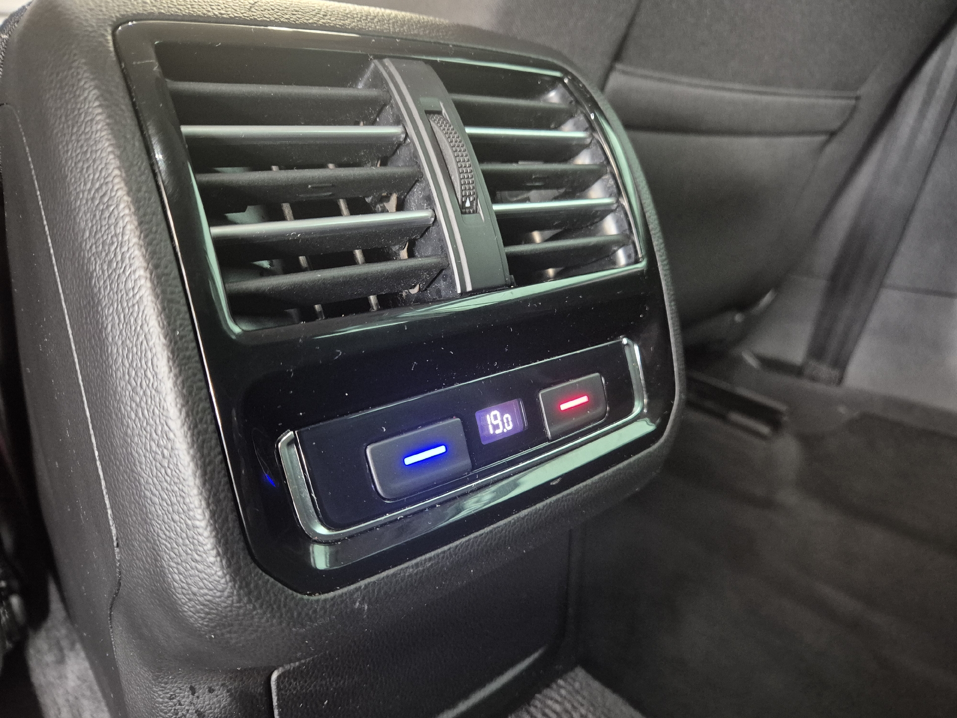 Billede af VW Passat Variant 1,6 TDI Comfortline DSG 120HK Stc 7g Aut.