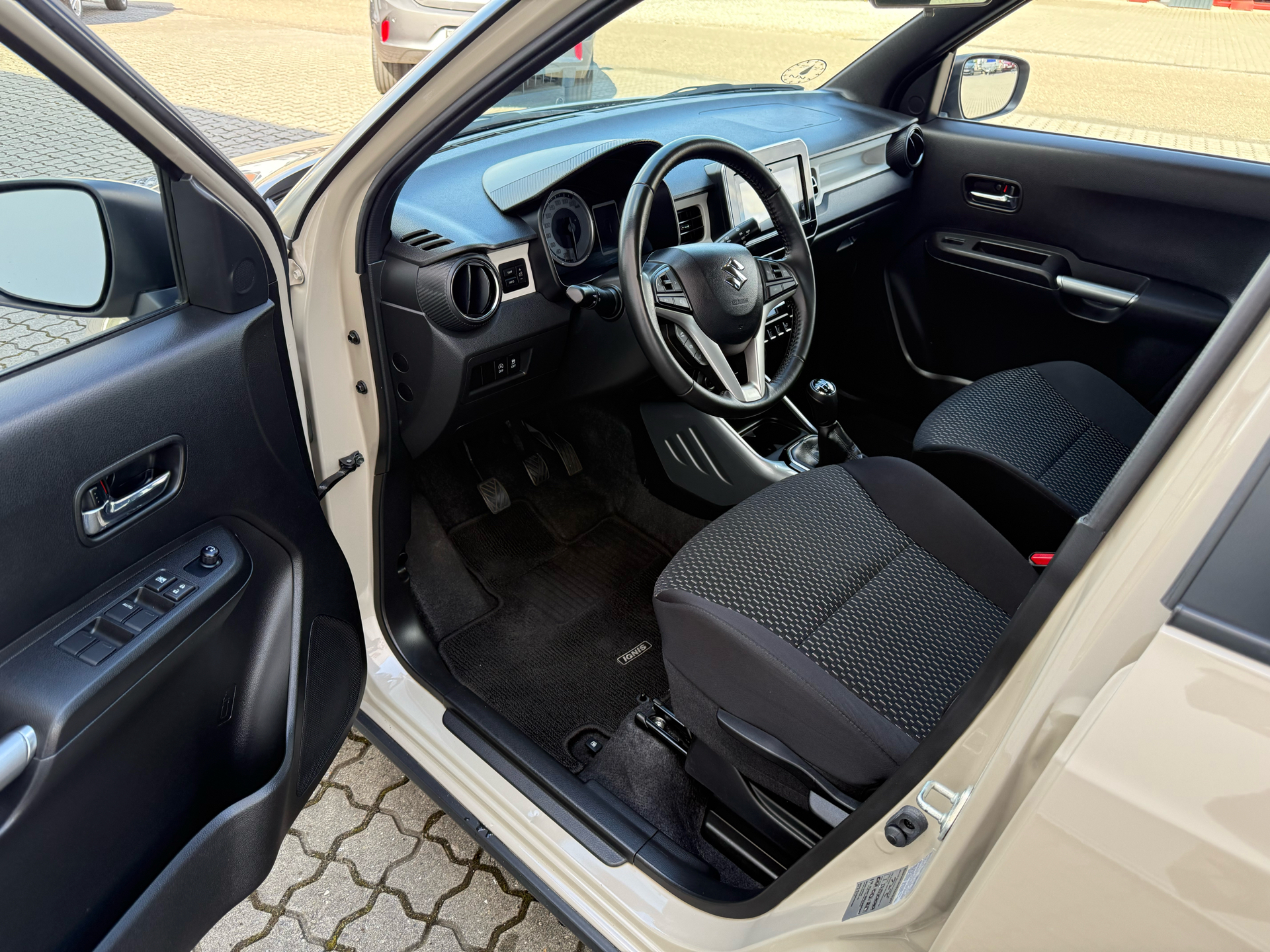 Billede af Suzuki Ignis 1,2 Dualjet  Mild hybrid Adventure Hybrid 83HK 5d