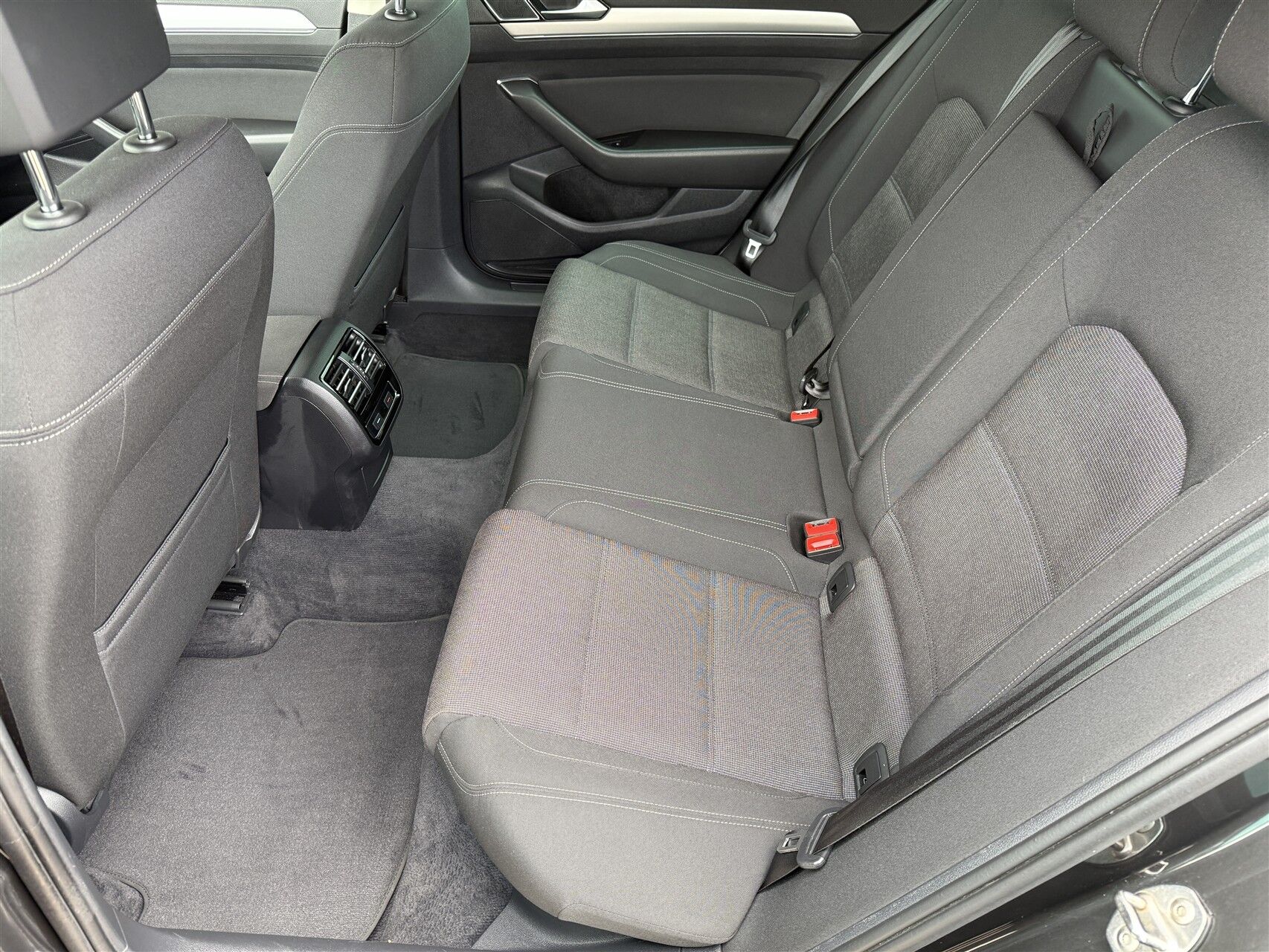 Billede af VW Passat Variant 1,4 TSI BMT ACT Comfortline Premium DSG 150HK Stc 7g Aut.