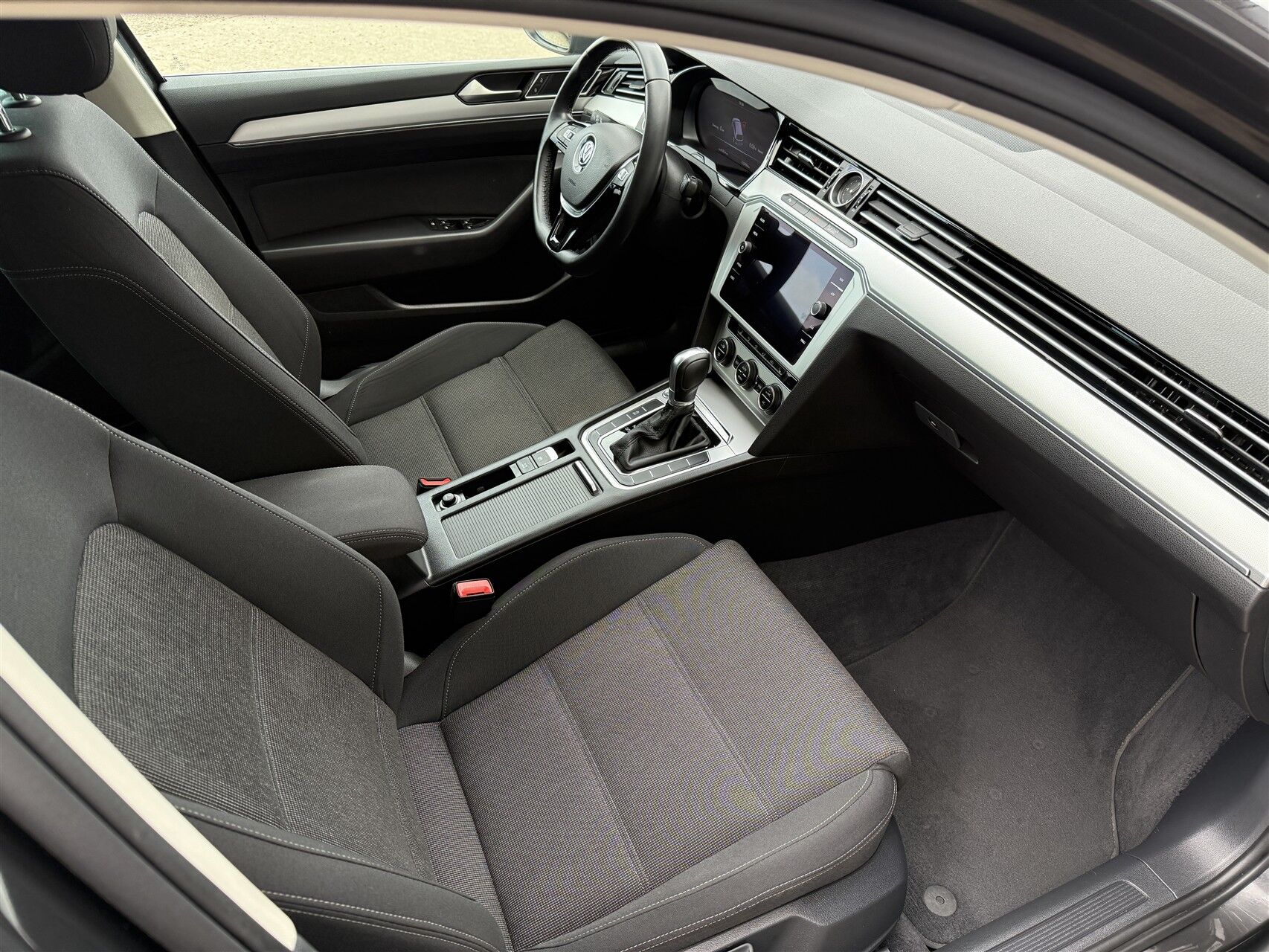 Billede af VW Passat Variant 1,4 TSI BMT ACT Comfortline Premium DSG 150HK Stc 7g Aut.