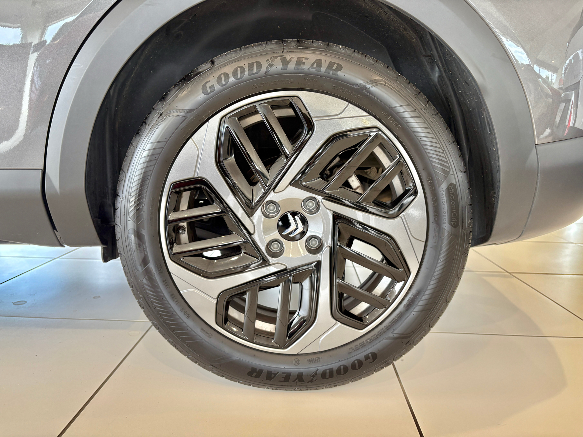 Billede af Citroën C4 1,2 PureTech VTR Sport EAT8 130HK 5d 8g Aut.