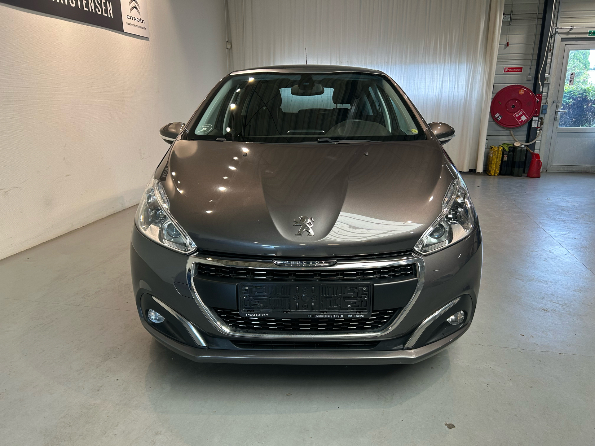 Billede af Peugeot 208 1,5 BlueHDi Signature+ 100HK 5d