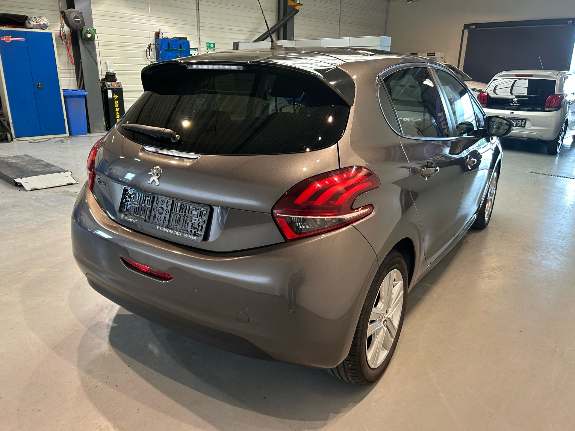 Billede af Peugeot 208 1,5 BlueHDi Signature+ 100HK 5d