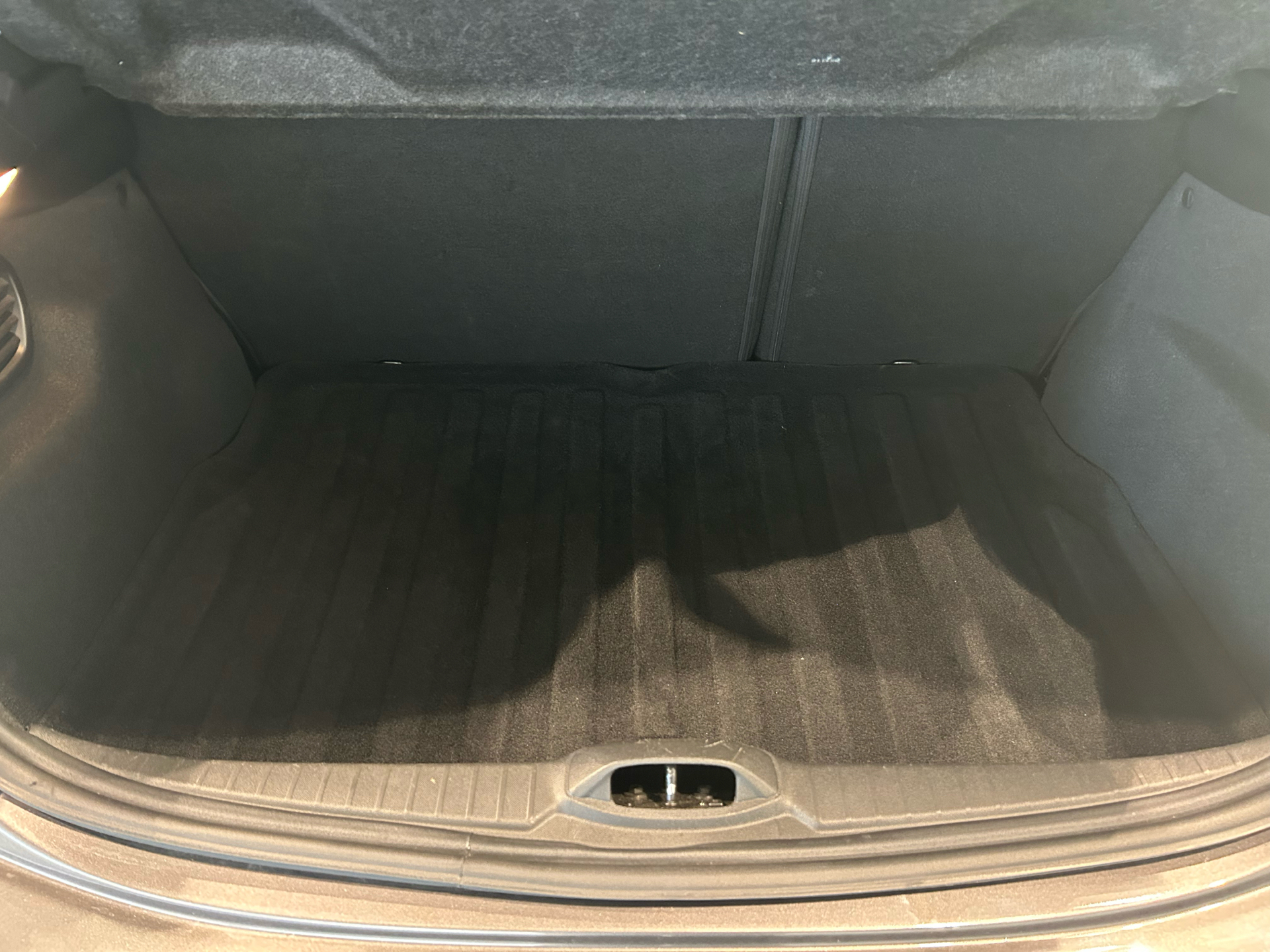 Billede af Peugeot 208 1,5 BlueHDi Signature+ 100HK 5d