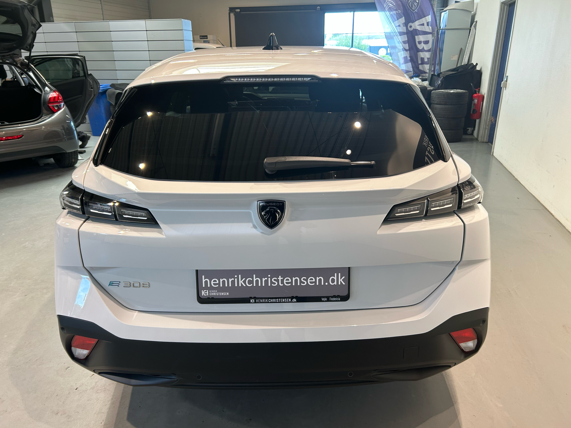 Billede af Peugeot e-308 EL Style 156HK Stc Aut.